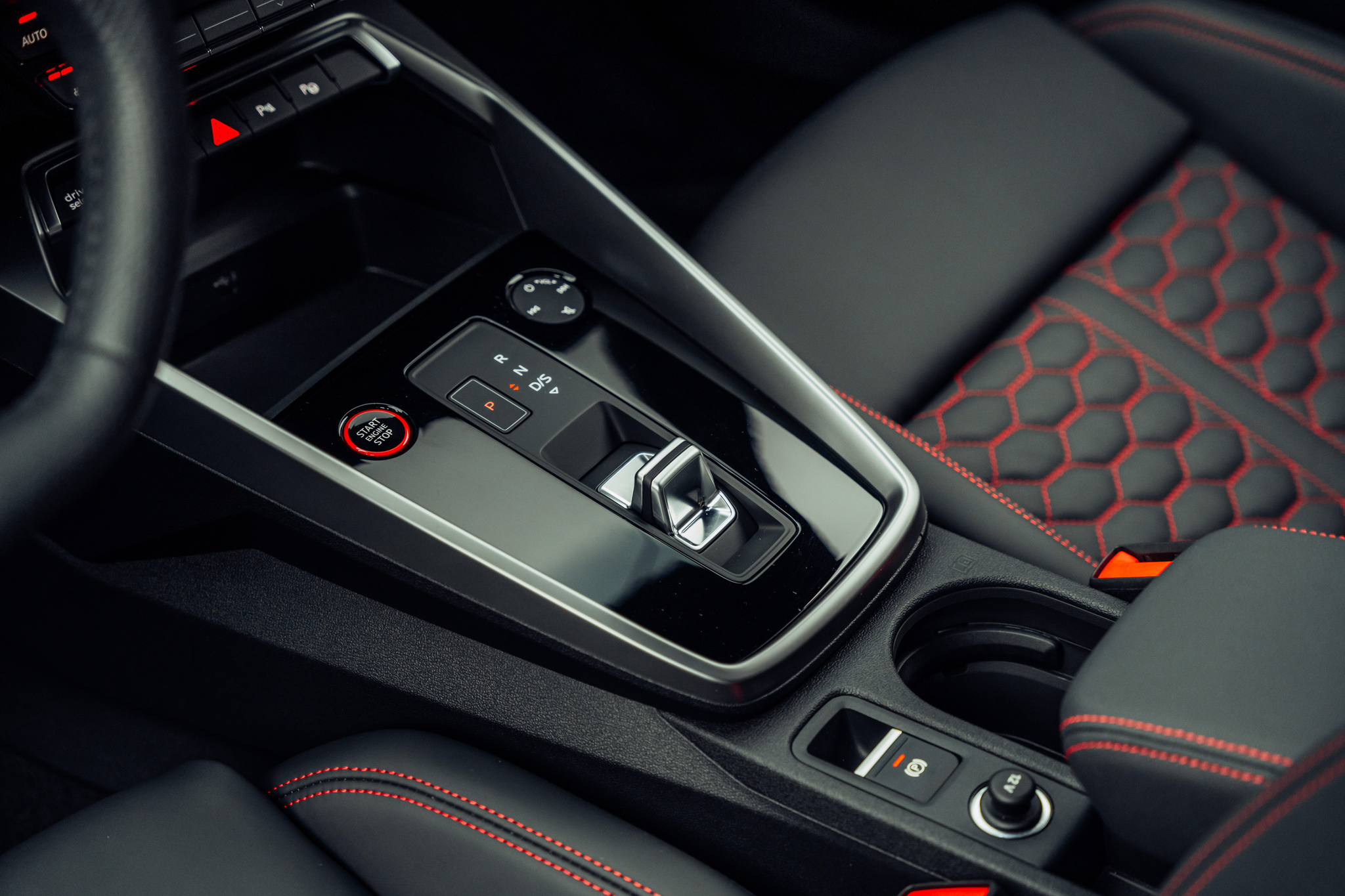 listing desktop thumbnail image 10