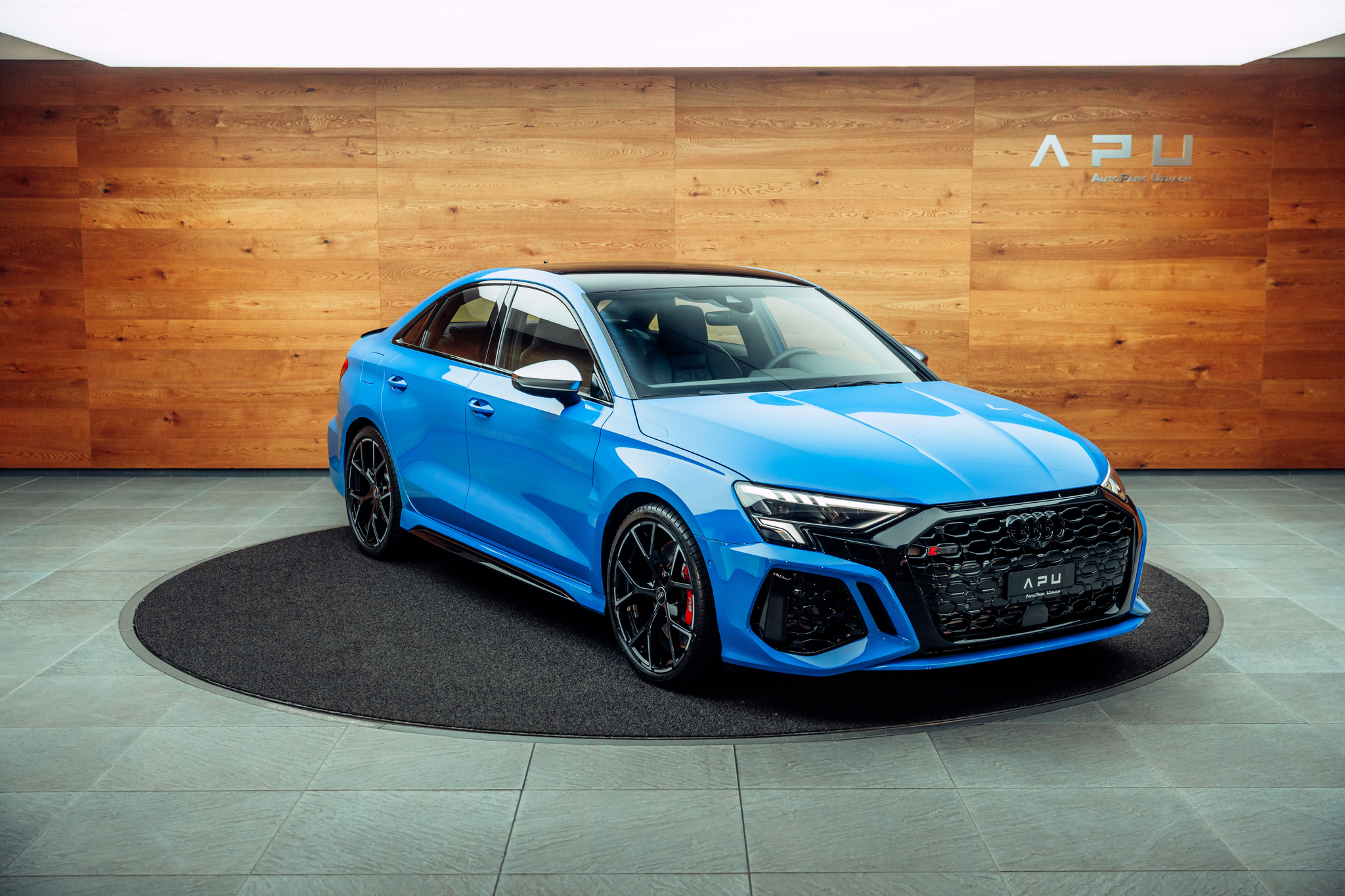 listing desktop thumbnail image 0