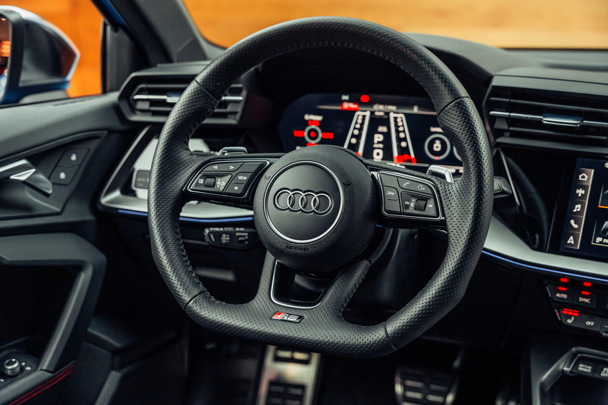 listing desktop thumbnail image 14