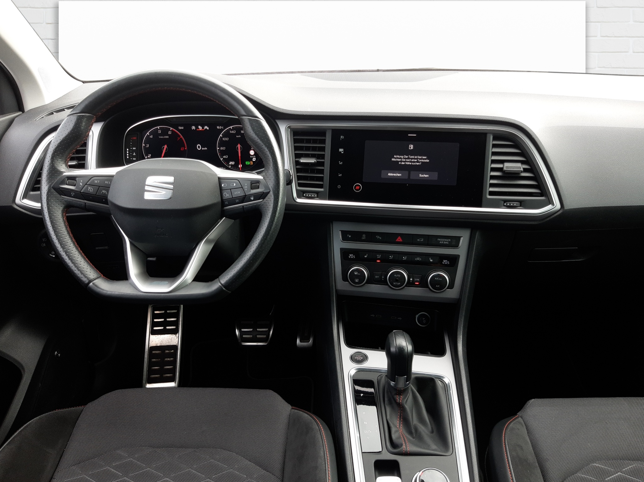 listing desktop thumbnail image 7