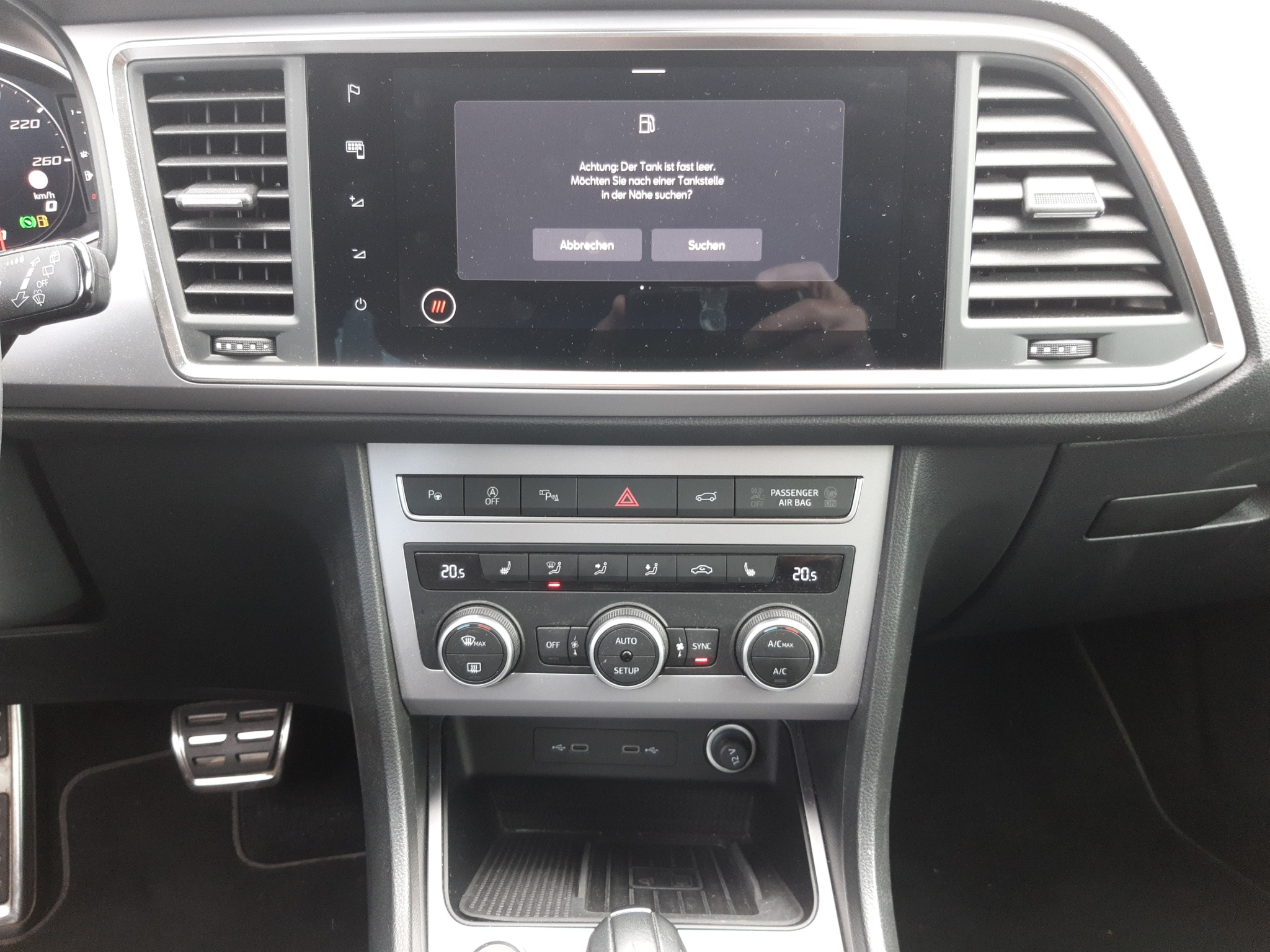 listing desktop thumbnail image 8