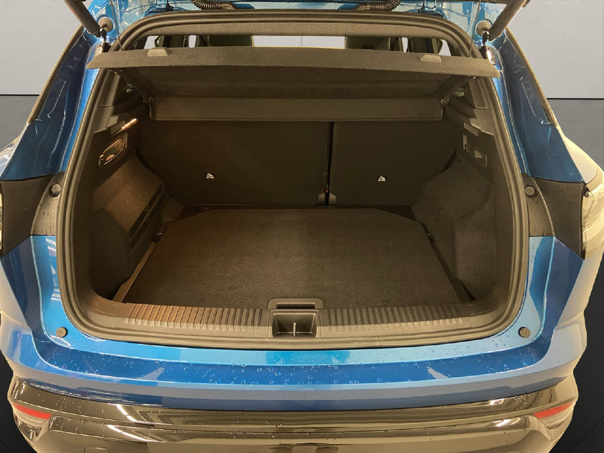 listing desktop thumbnail image 13