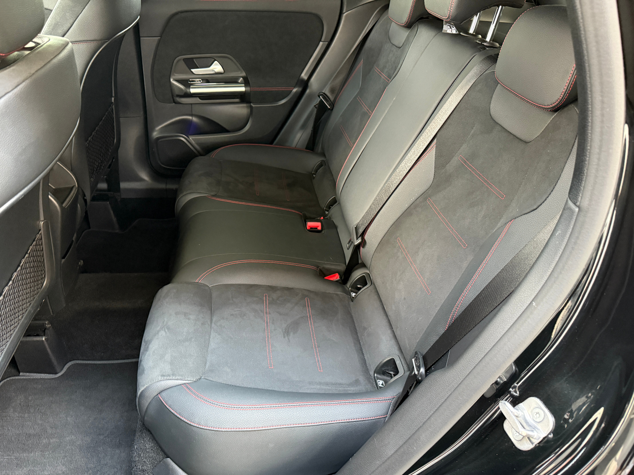 listing desktop thumbnail image 10