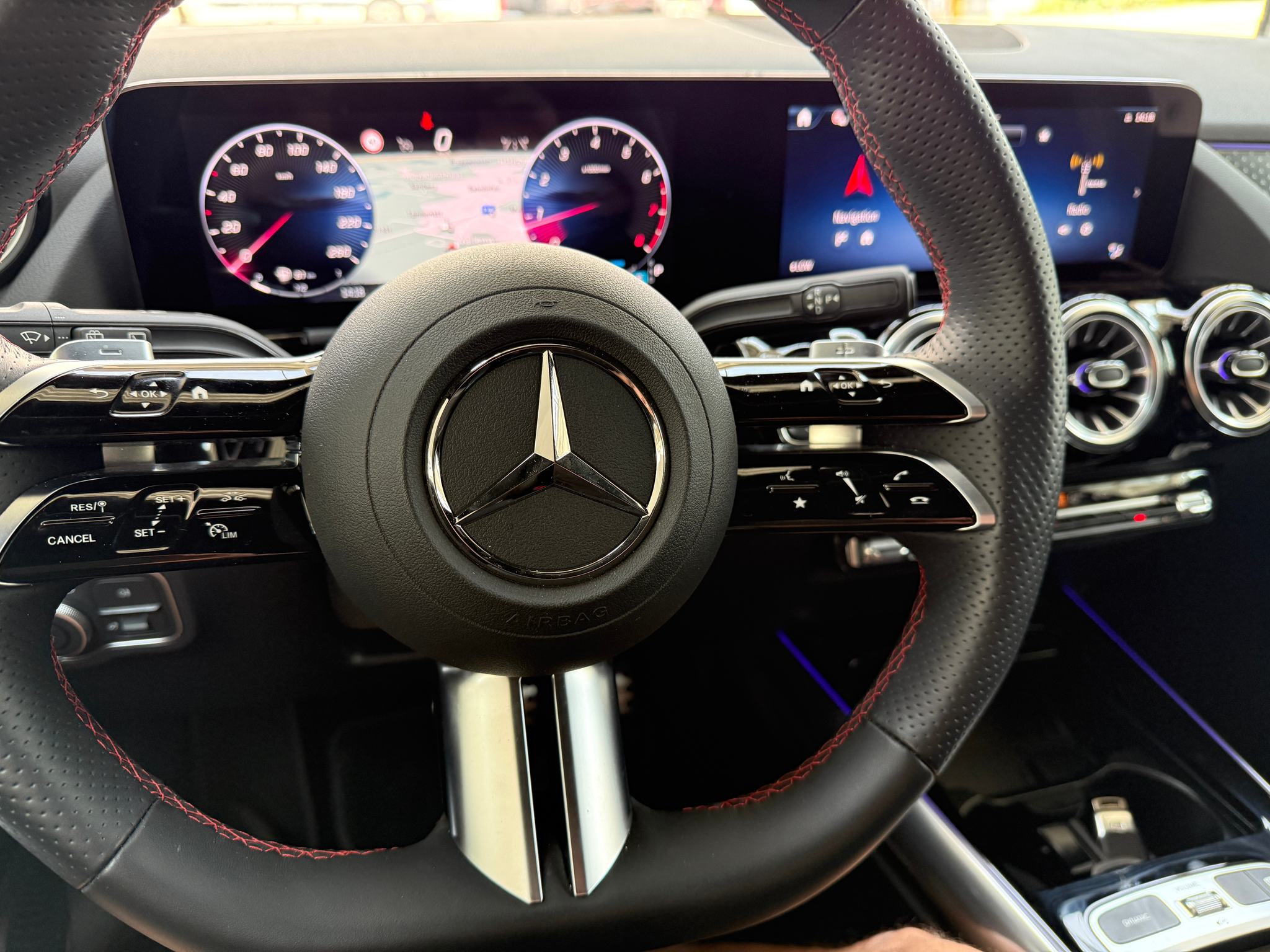 listing desktop thumbnail image 7