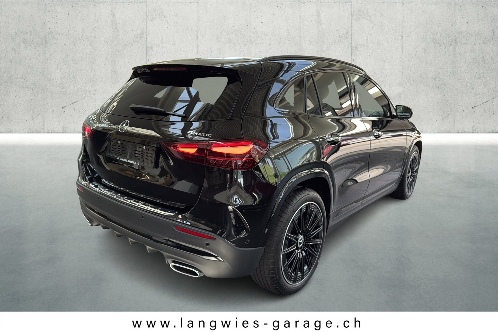 listing desktop thumbnail image 3