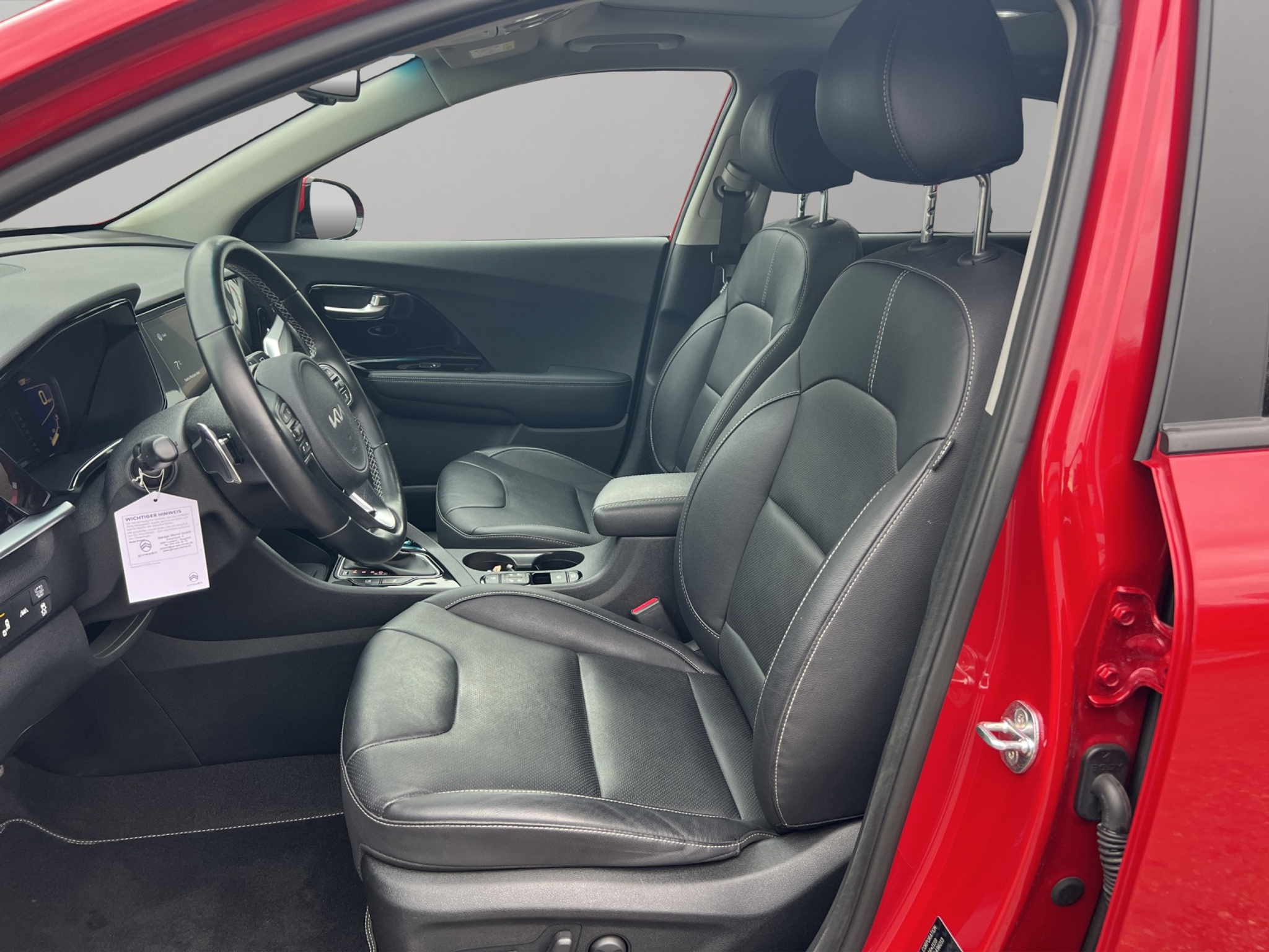 listing desktop thumbnail image 8