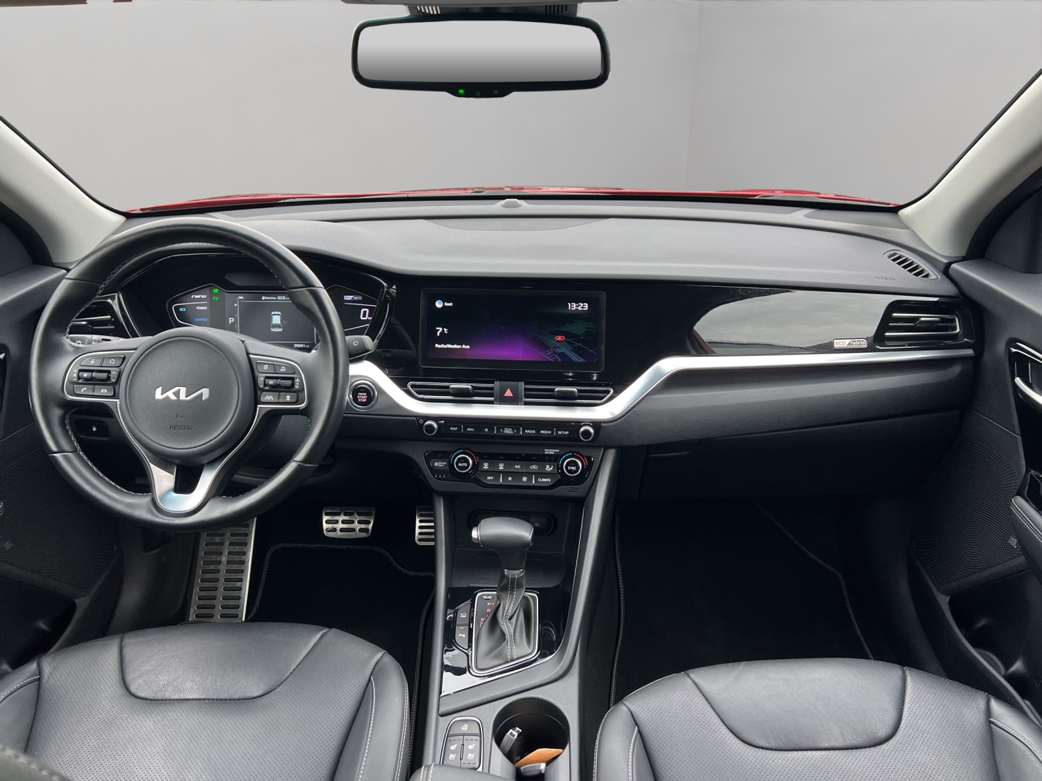 listing desktop thumbnail image 11