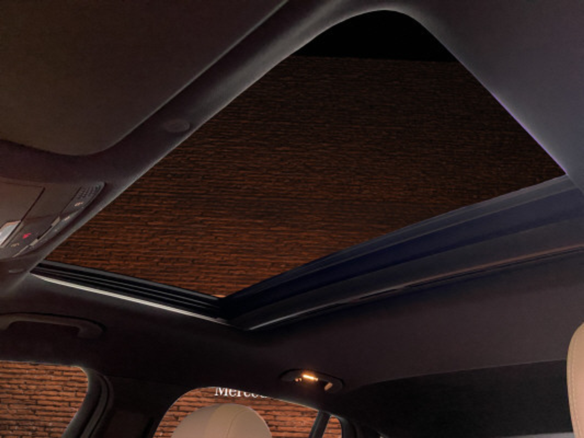 listing desktop thumbnail image 9