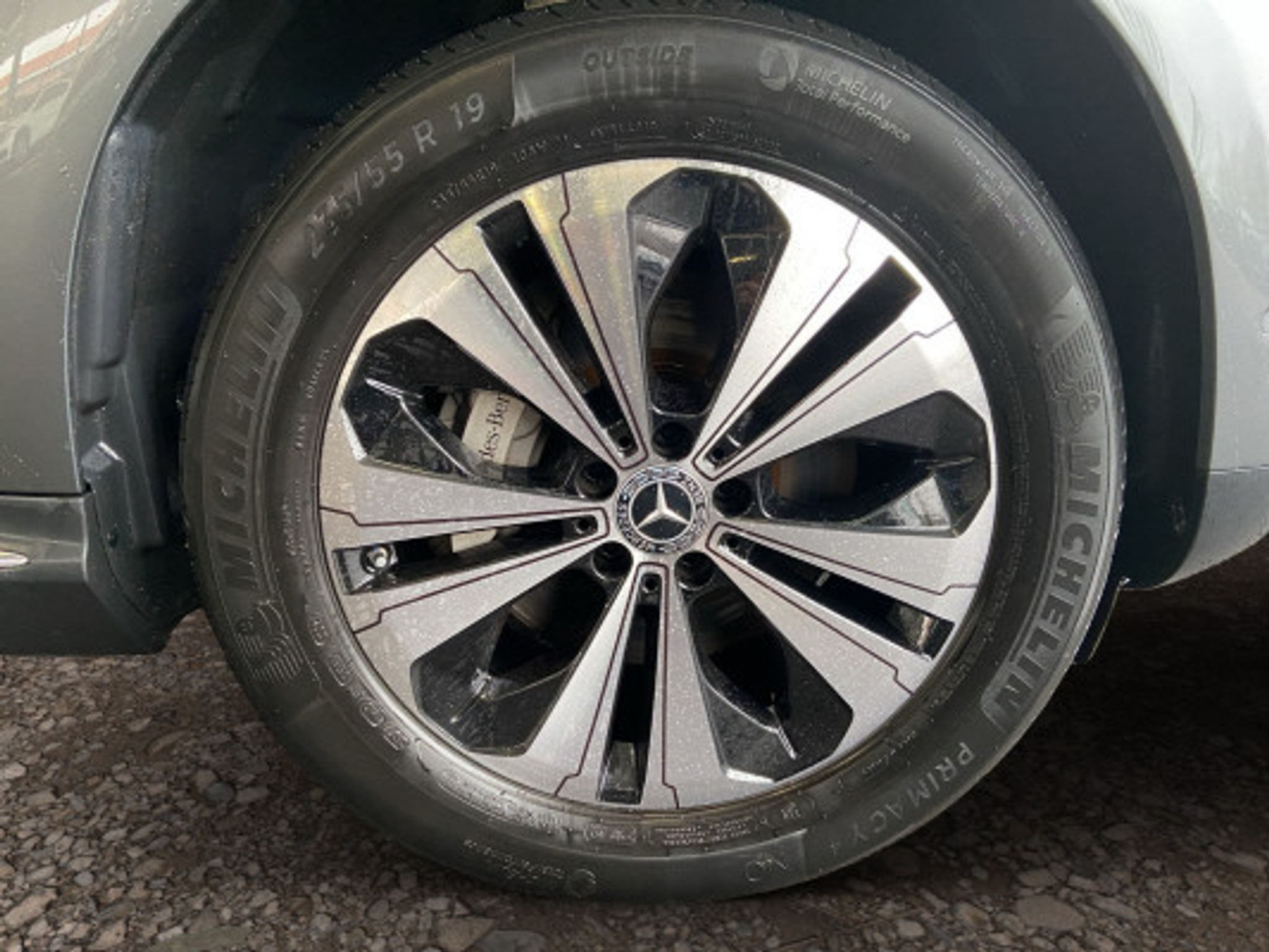 listing desktop thumbnail image 8