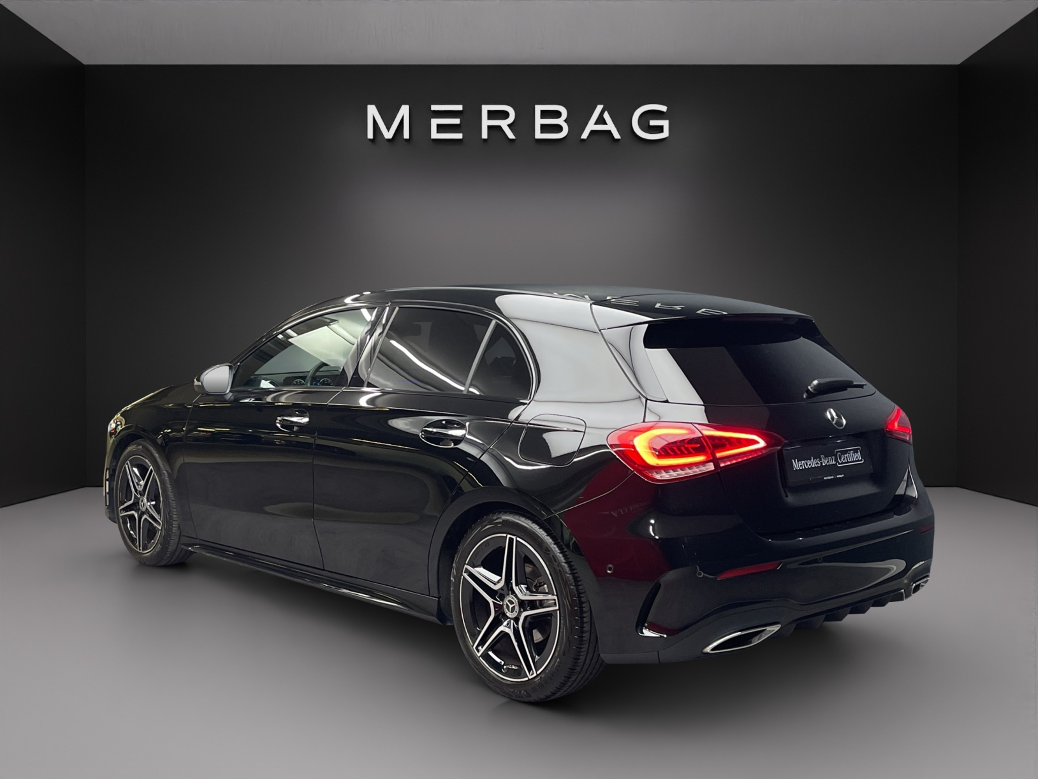 listing desktop thumbnail image 3