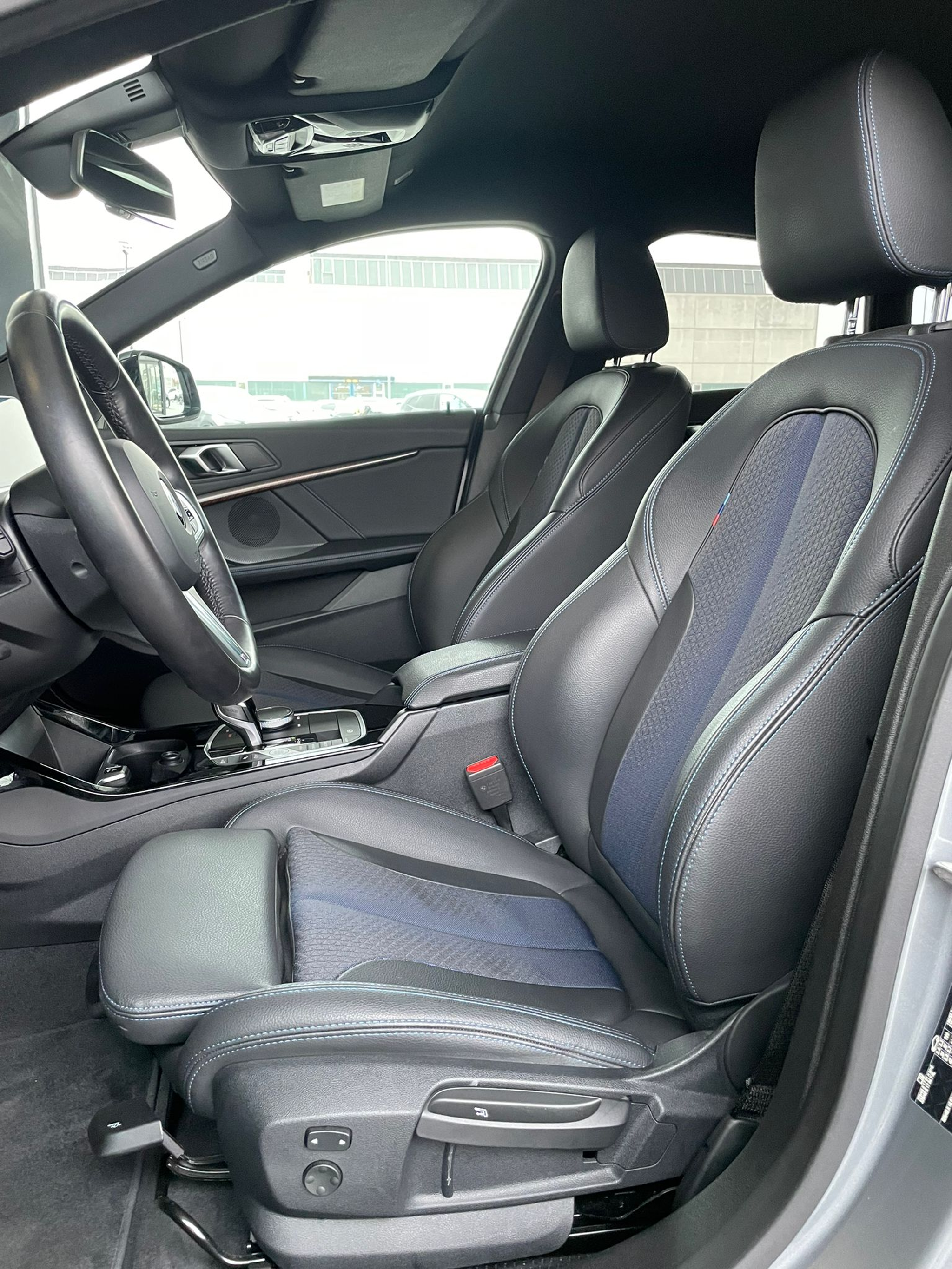 listing desktop thumbnail image 5