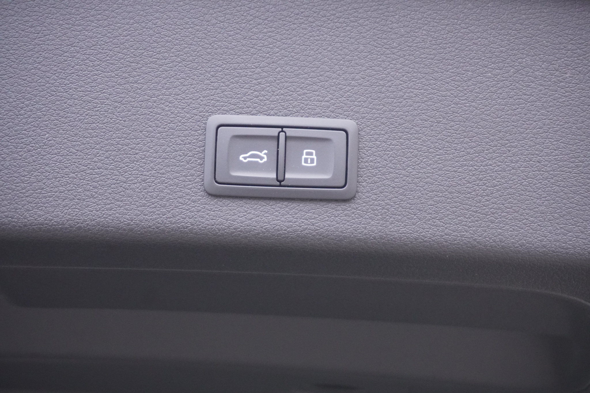 listing desktop thumbnail image 10