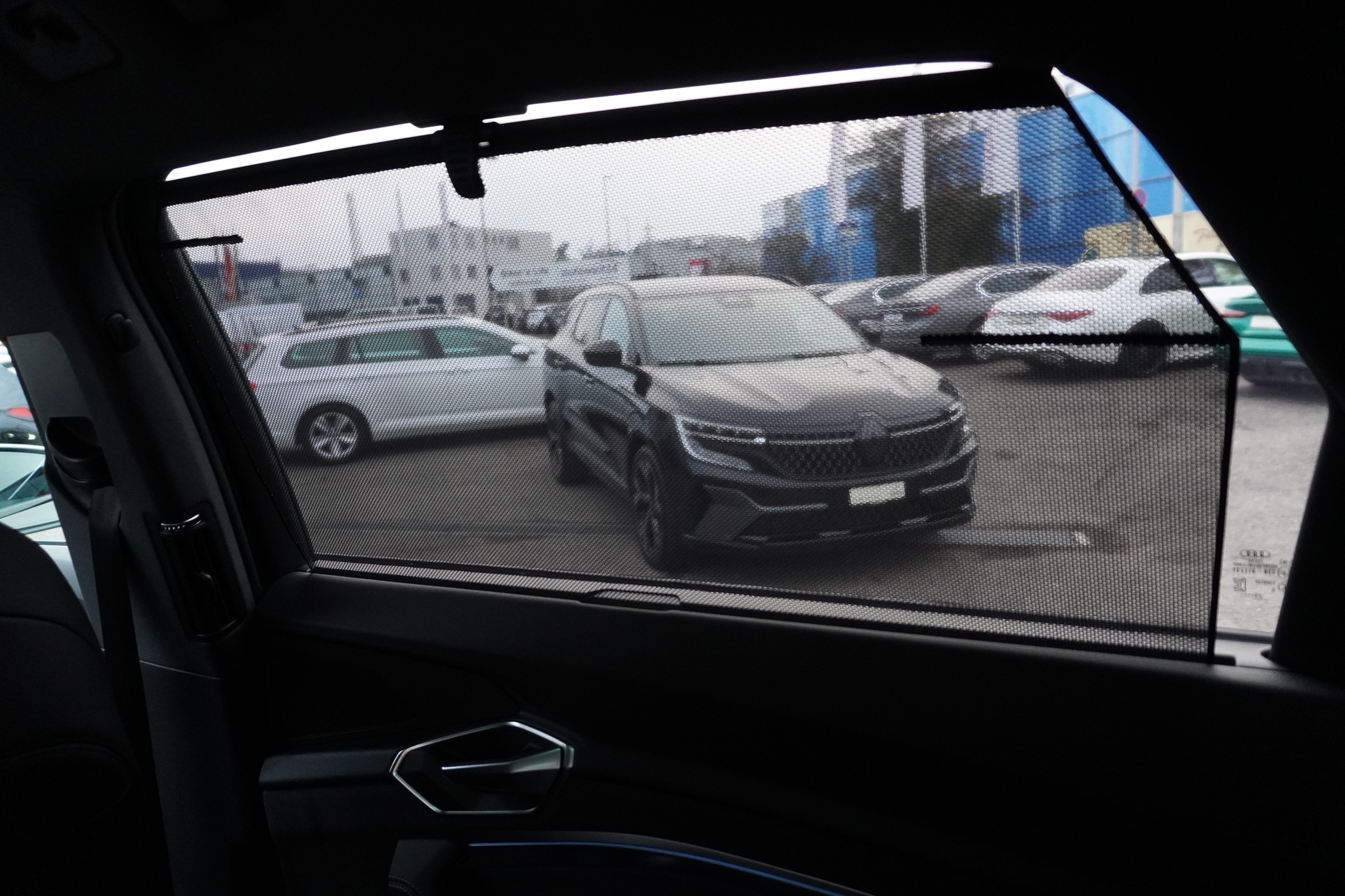 listing desktop thumbnail image 20