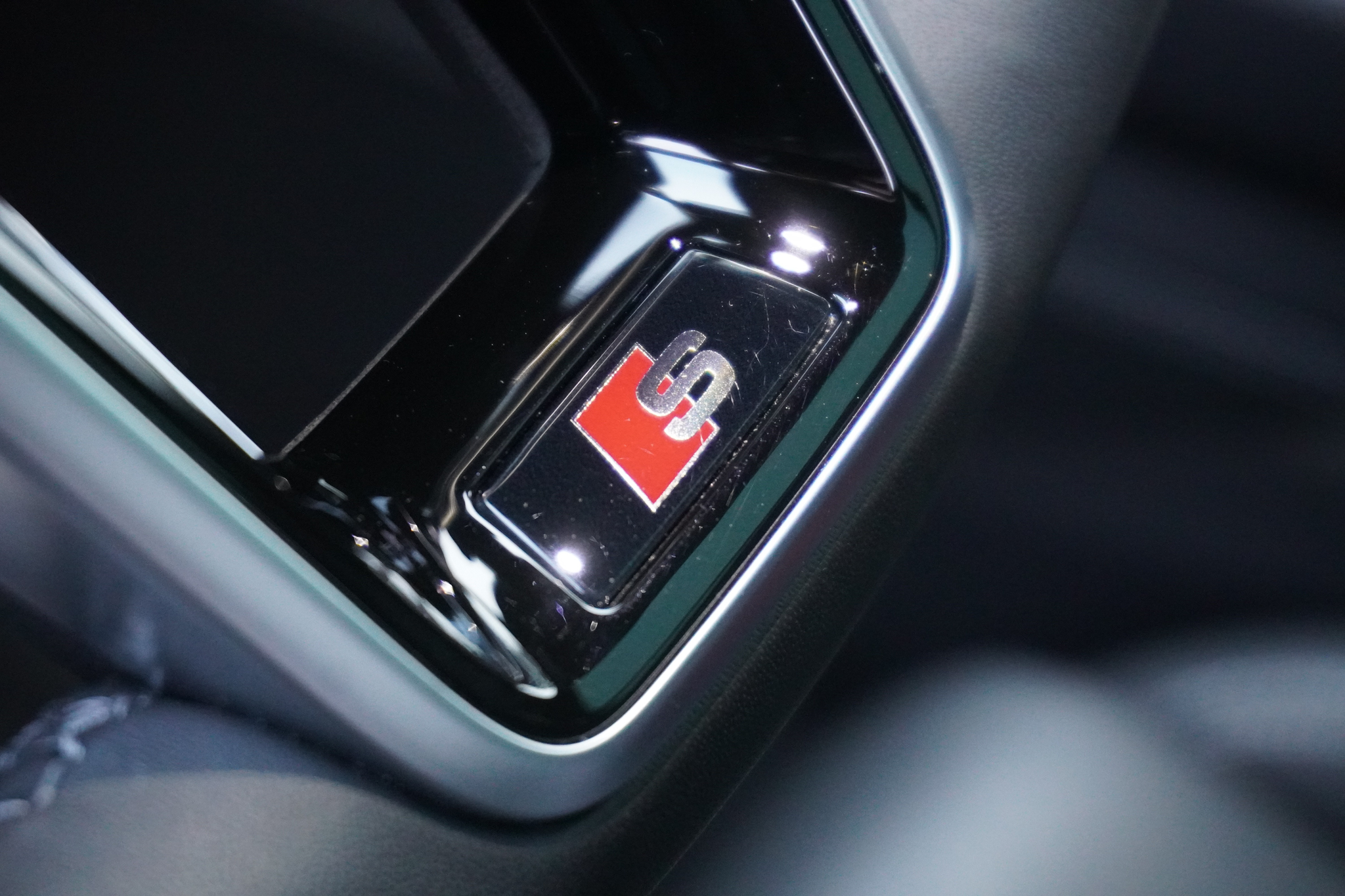 listing desktop thumbnail image 27