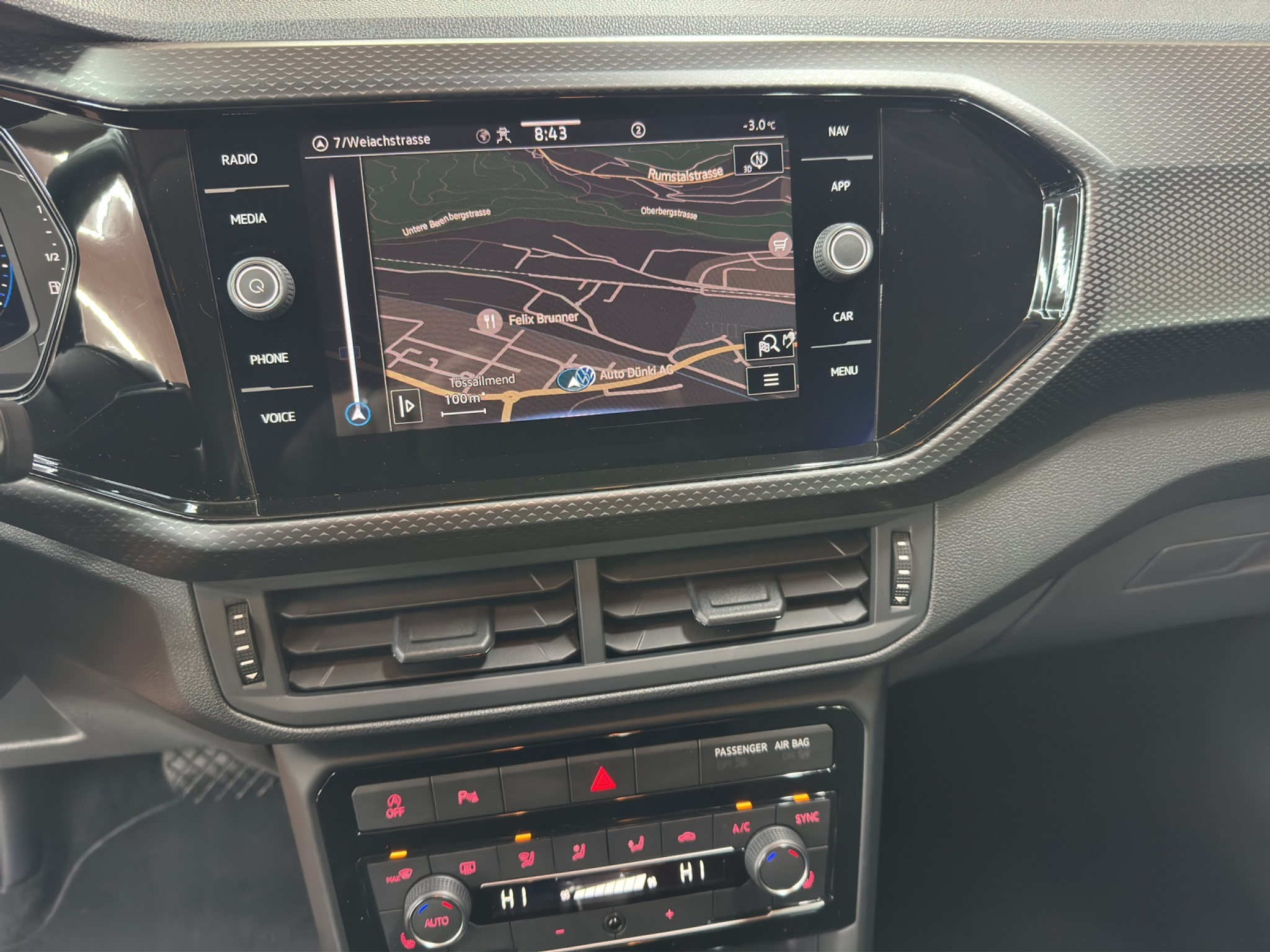 listing desktop thumbnail image 10