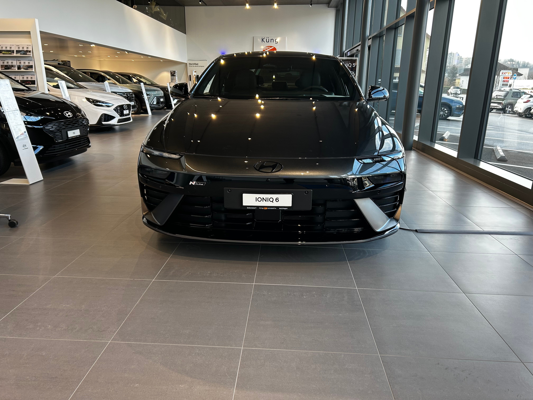 listing desktop thumbnail image 1