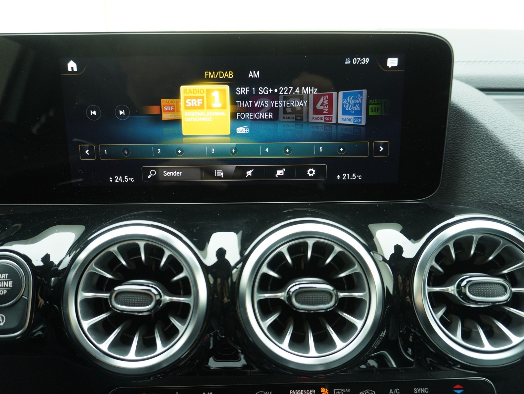 listing desktop thumbnail image 21