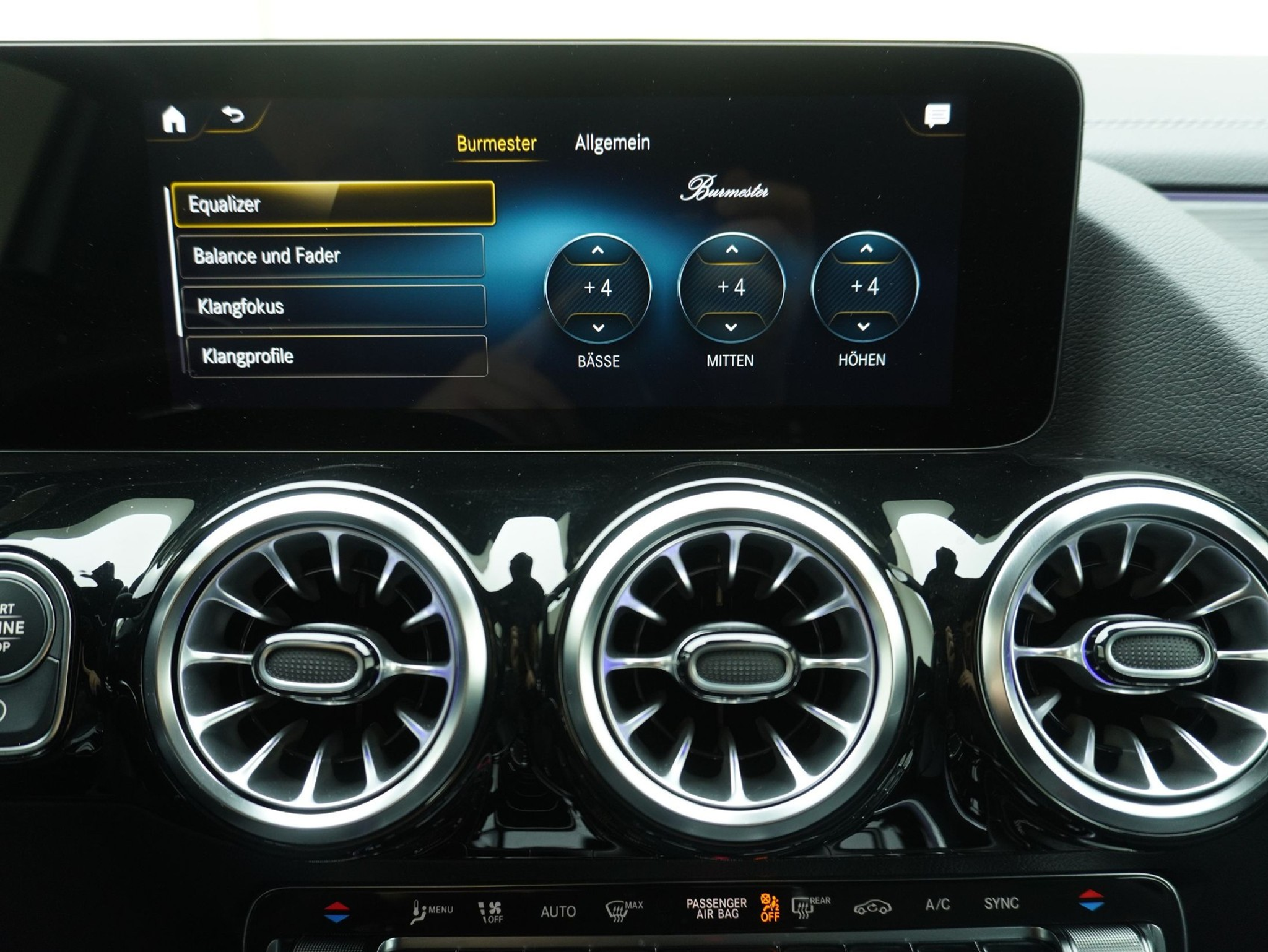 listing desktop thumbnail image 23