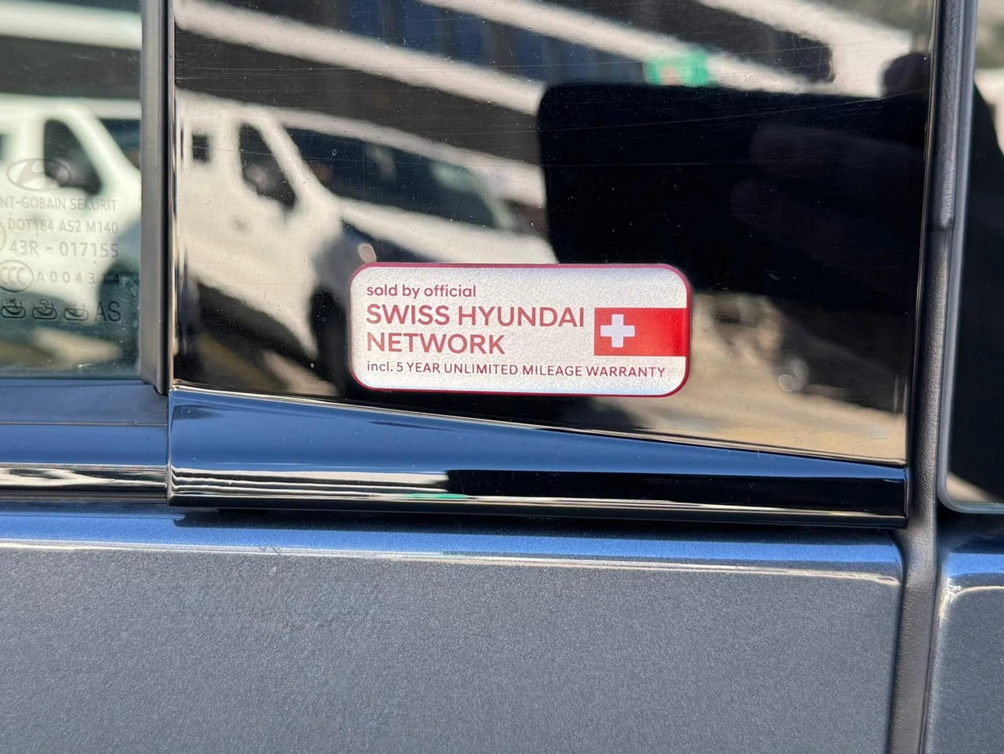 listing desktop thumbnail image 28