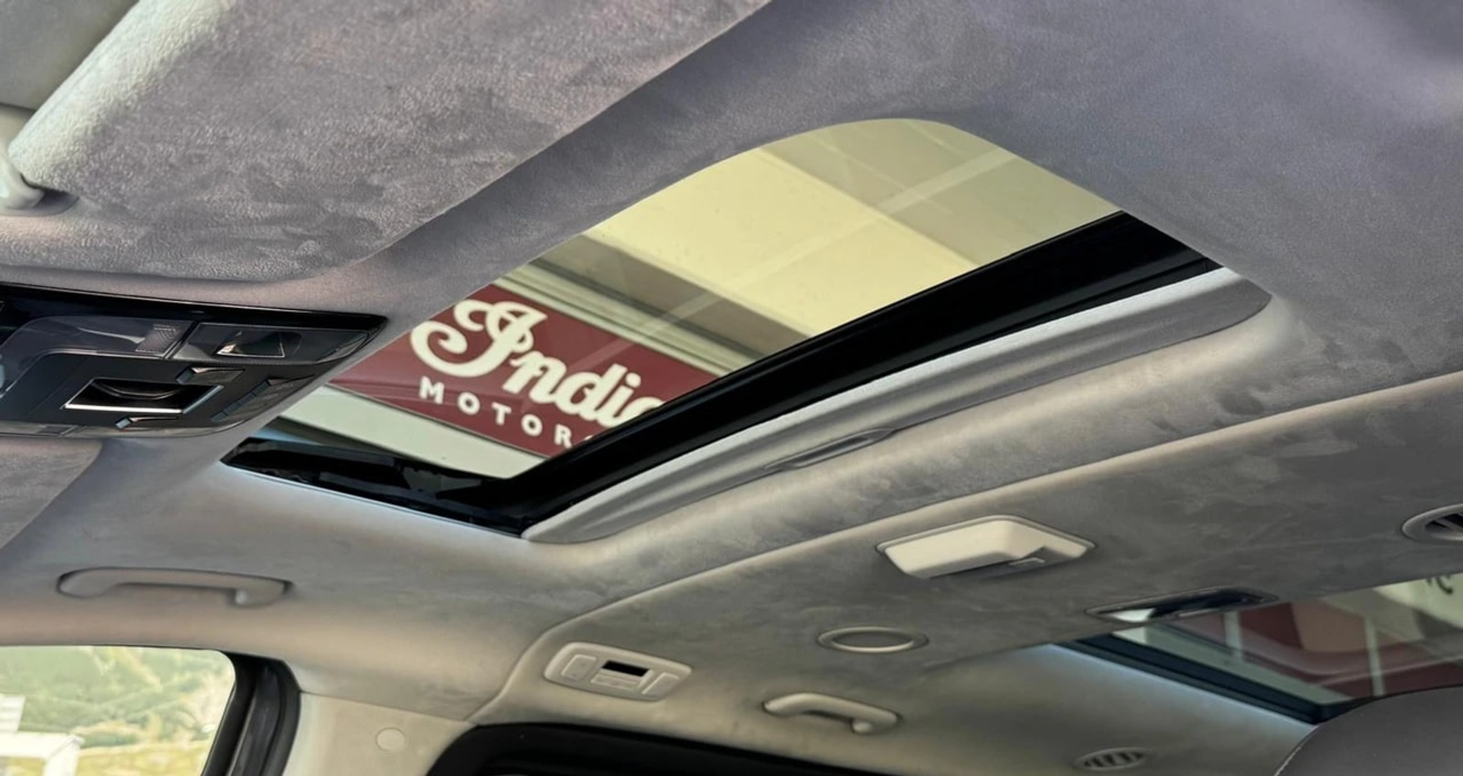 listing desktop thumbnail image 10