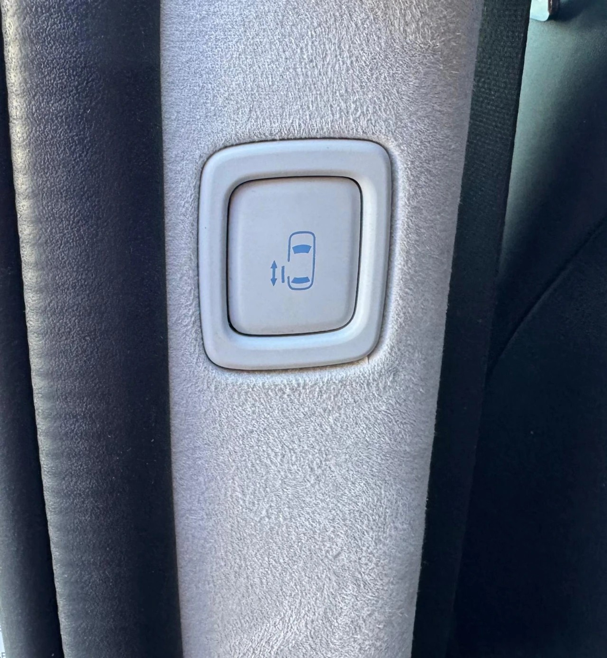 listing desktop thumbnail image 15