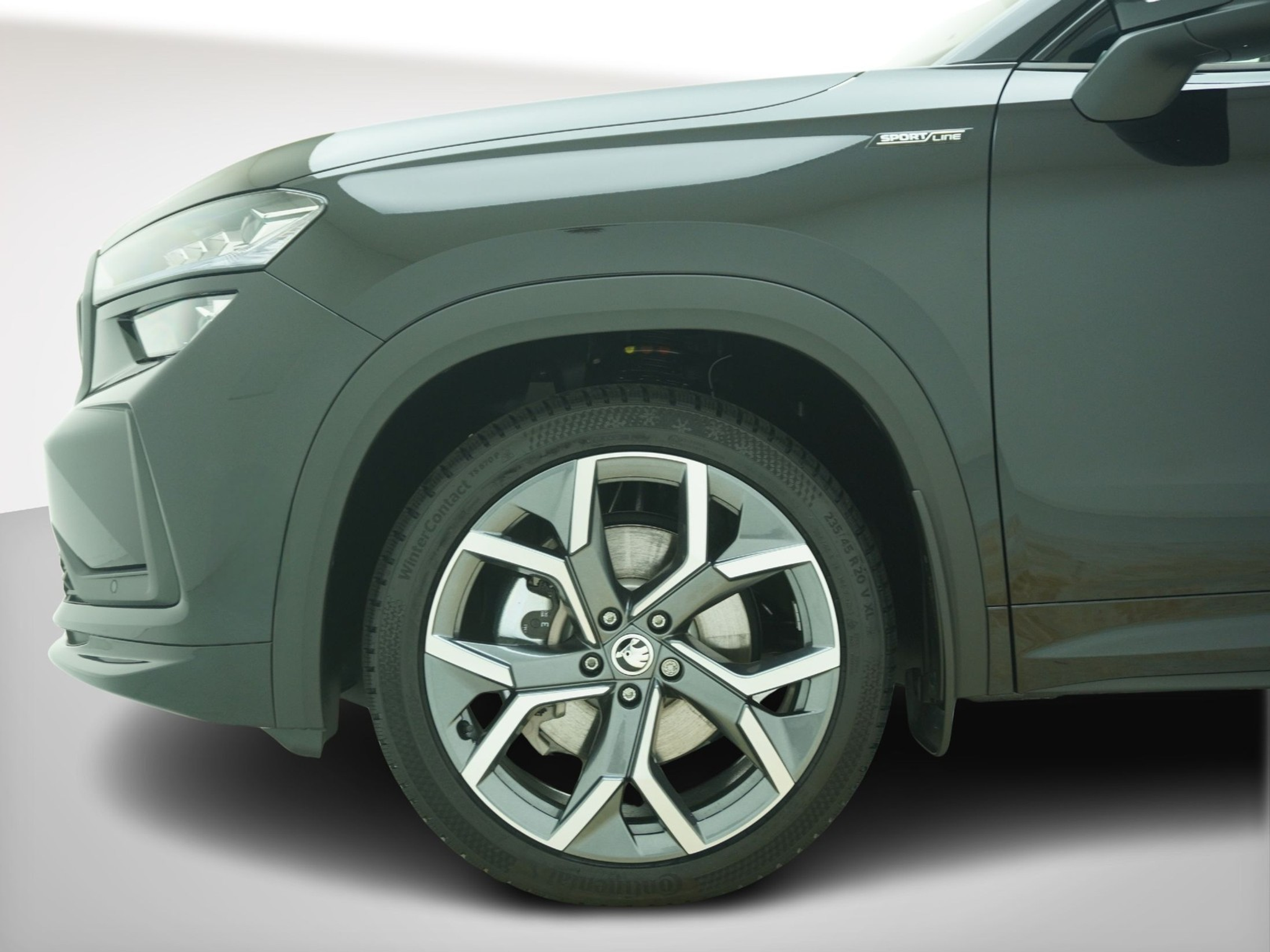 listing desktop thumbnail image 9