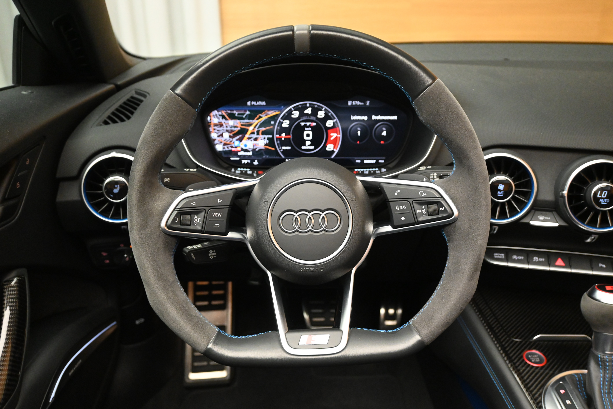 listing desktop thumbnail image 9