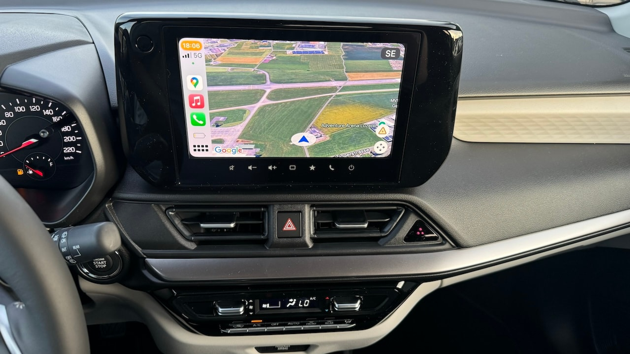 listing desktop thumbnail image 12