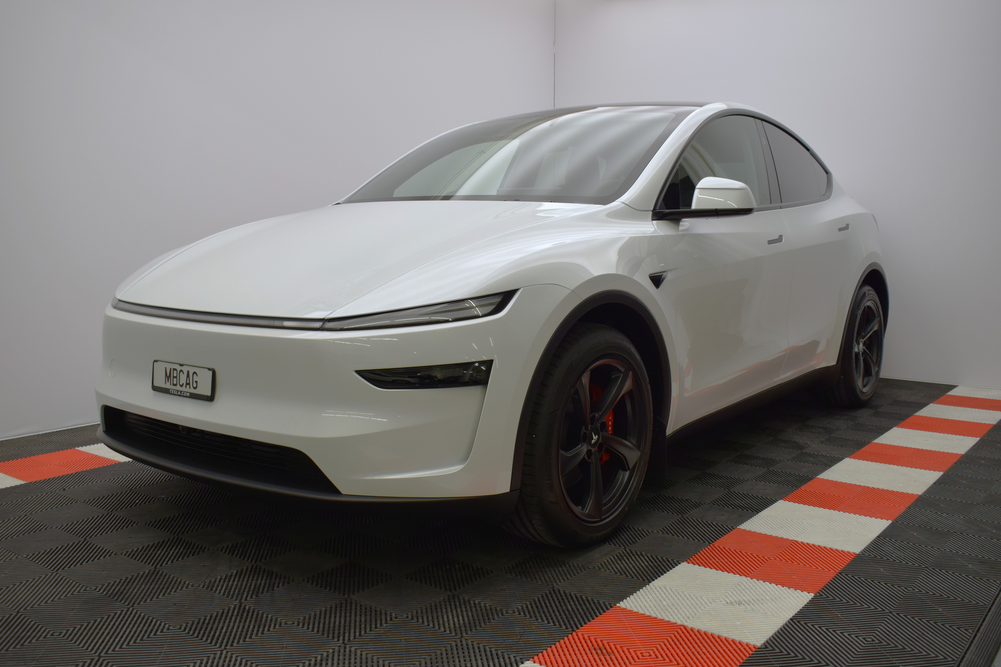 listing desktop thumbnail image 5