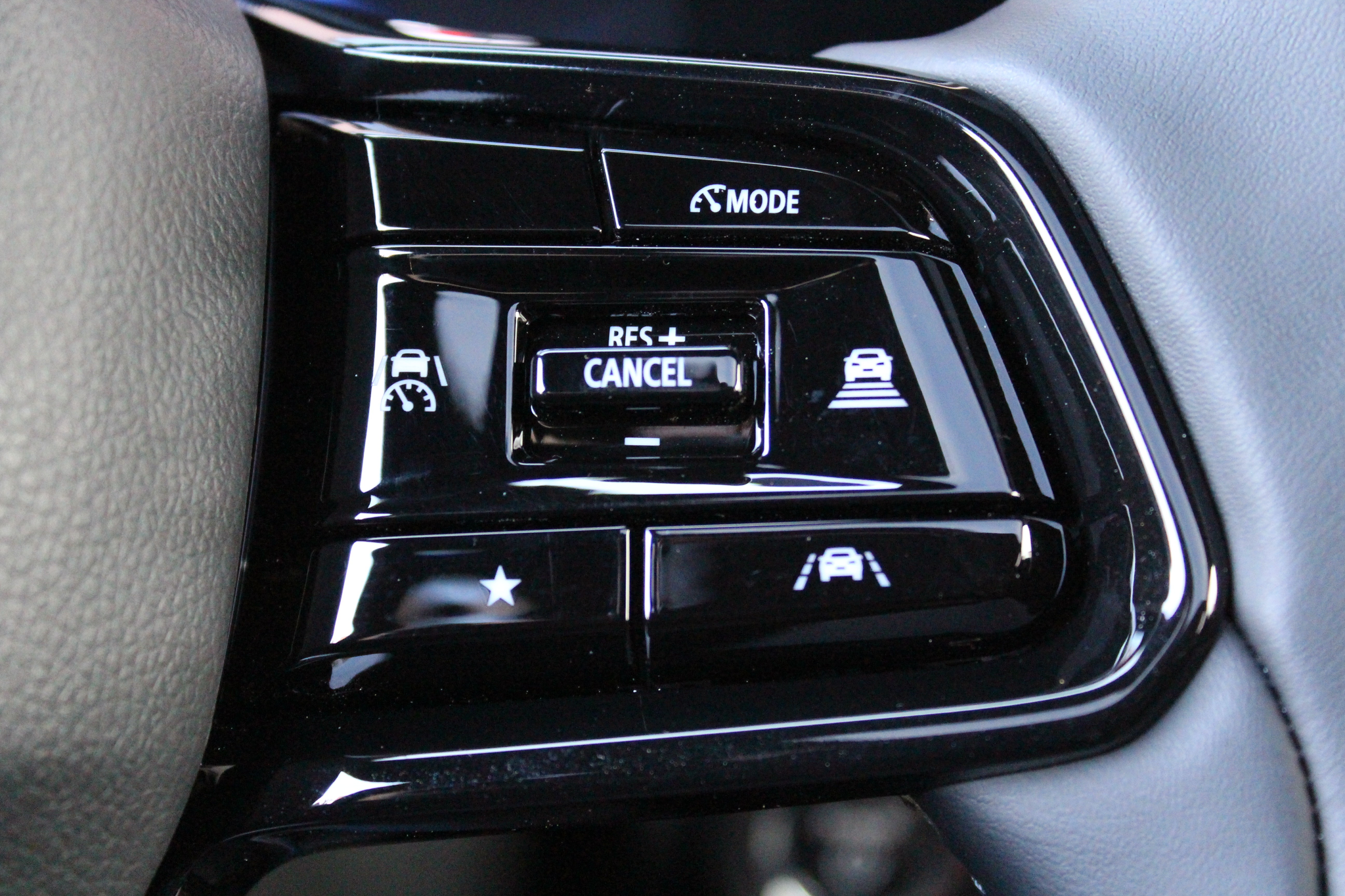 listing desktop thumbnail image 10