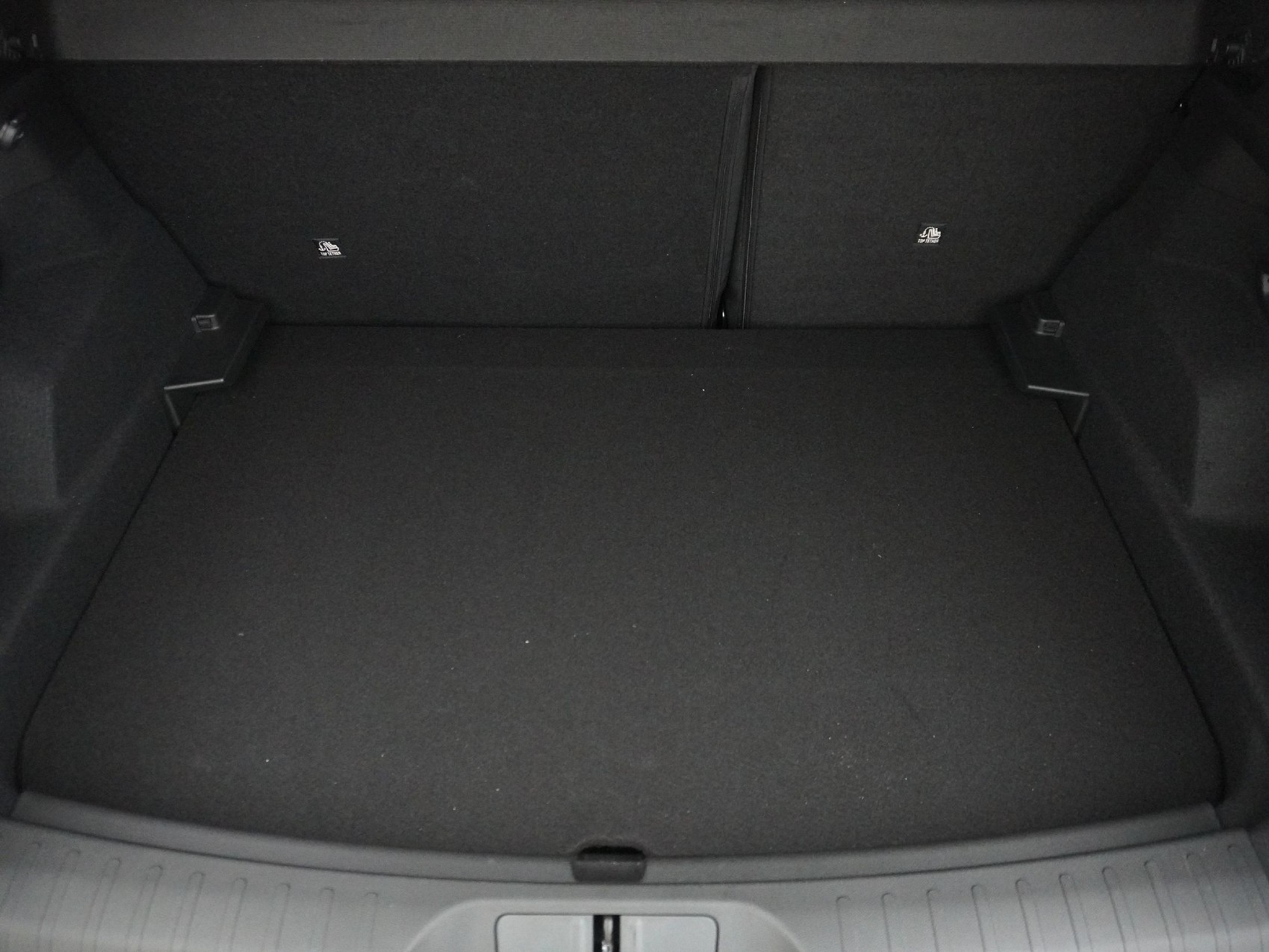 listing desktop thumbnail image 27