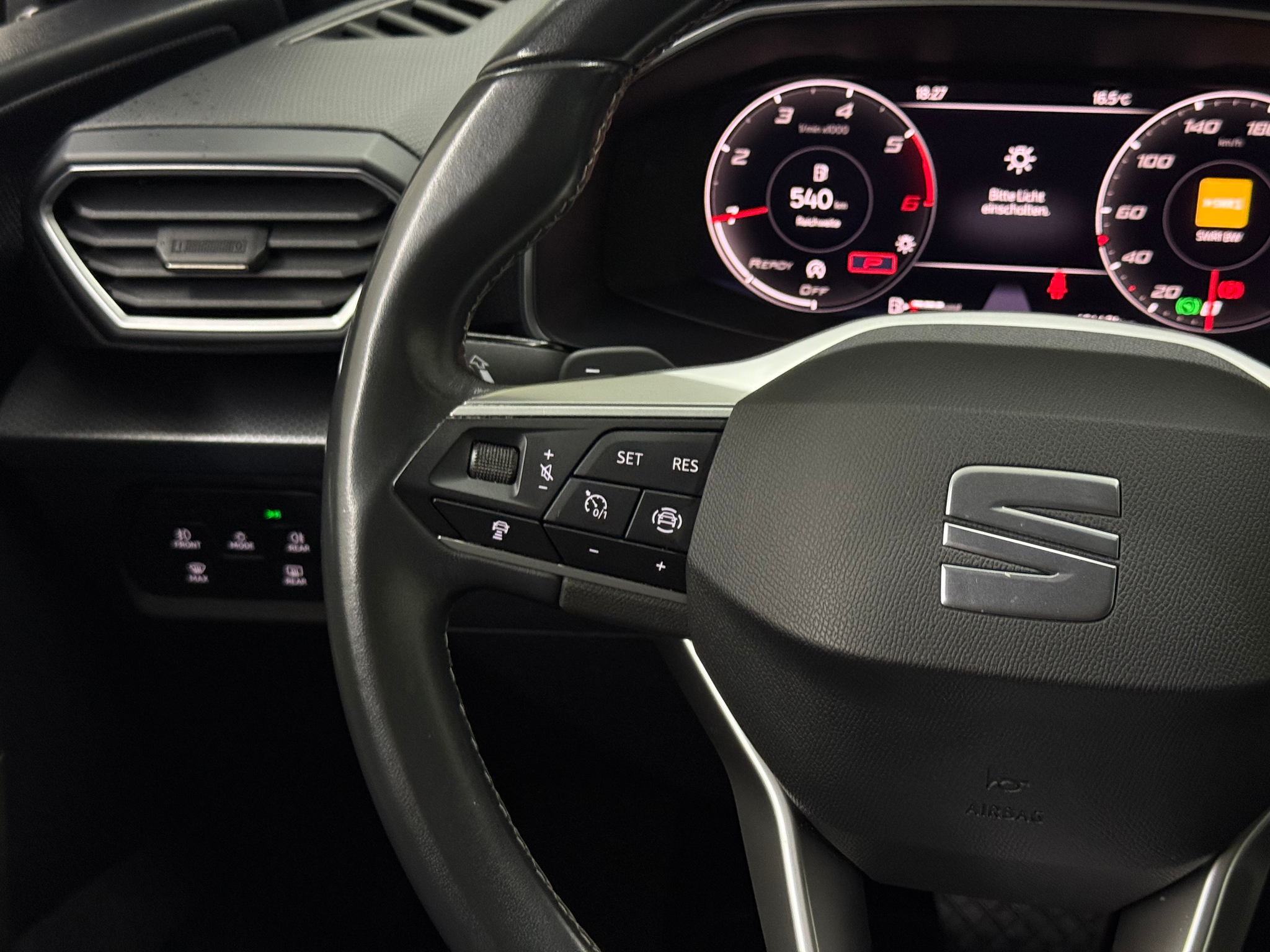 listing desktop thumbnail image 10