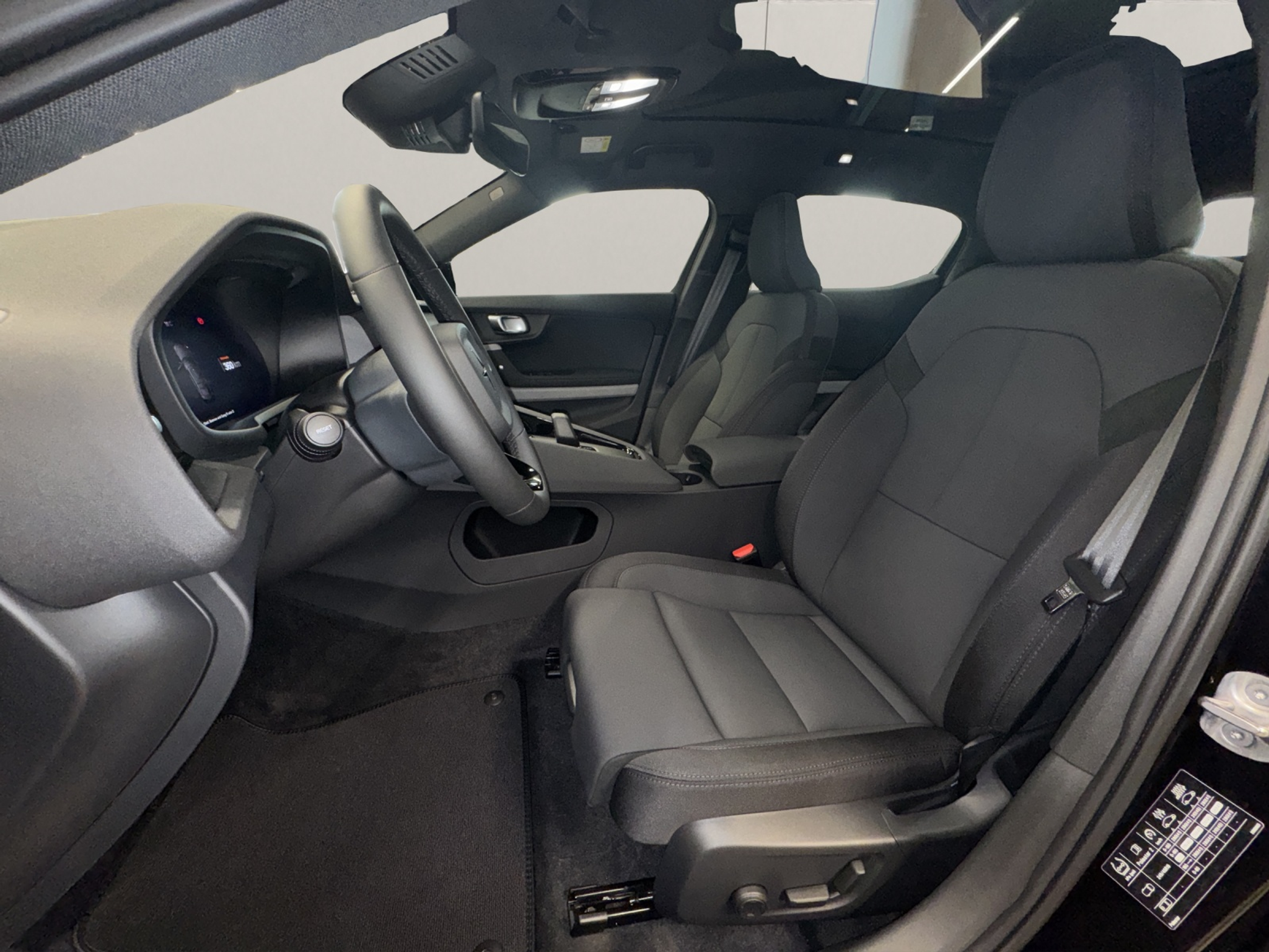 listing desktop thumbnail image 13