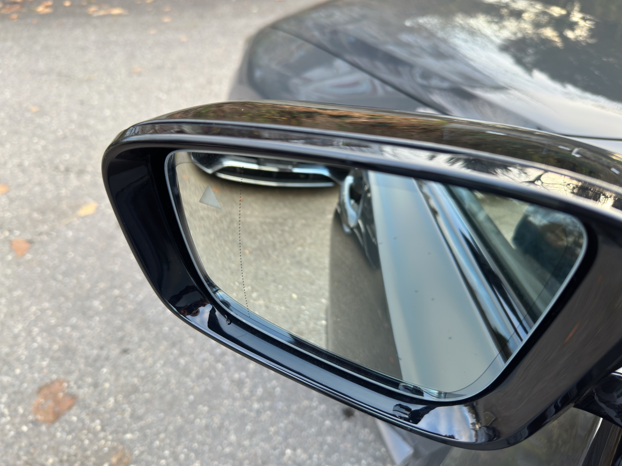 listing desktop thumbnail image 16