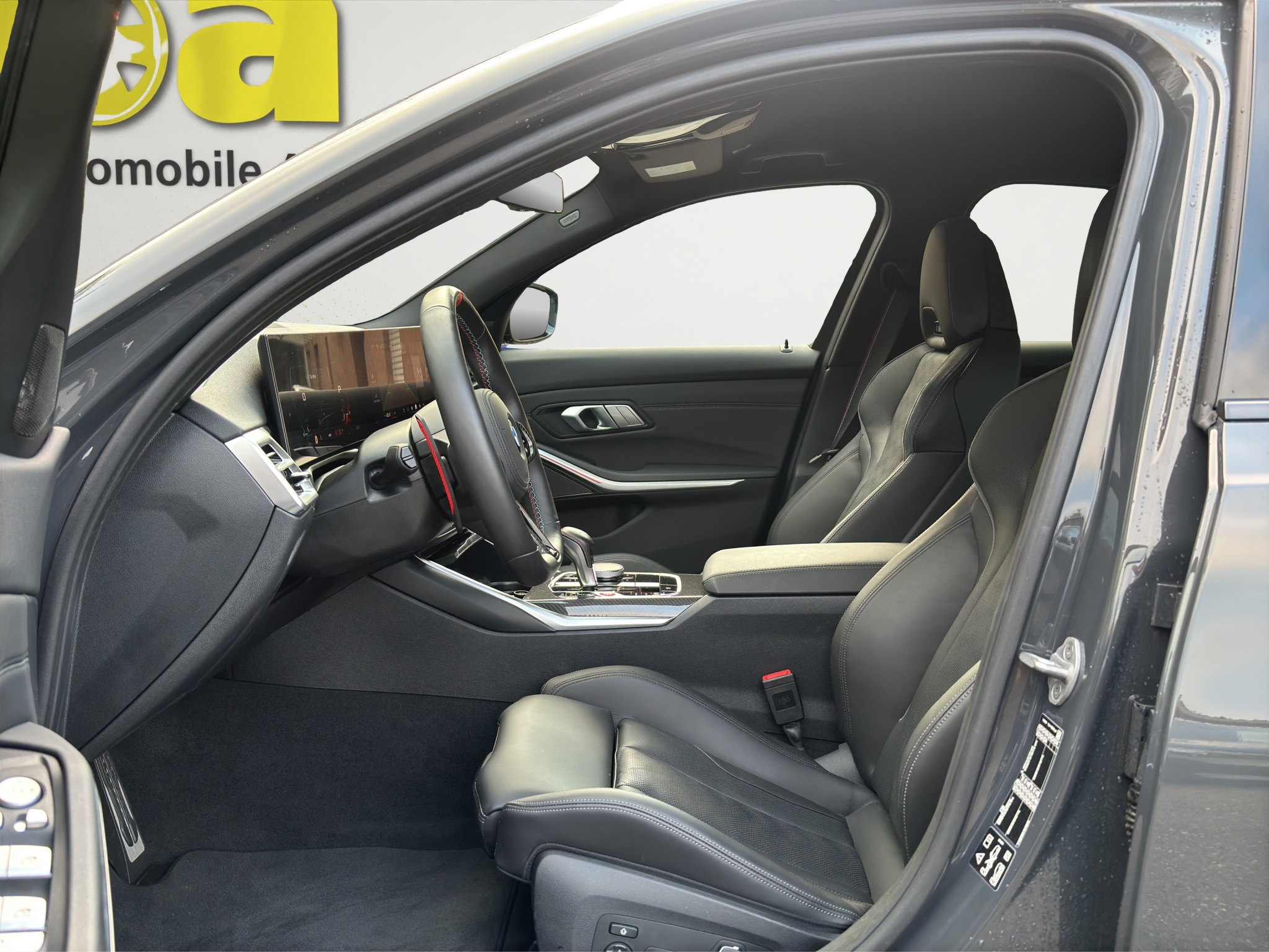 listing desktop thumbnail image 11