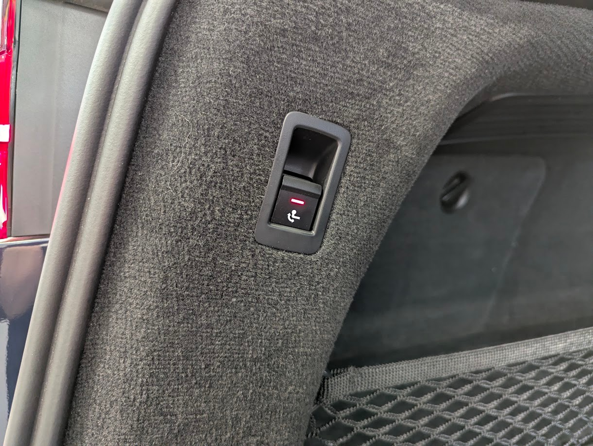 listing desktop thumbnail image 30