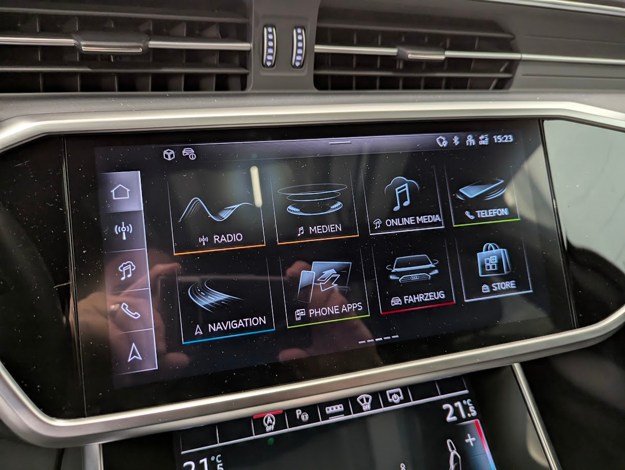 listing desktop thumbnail image 13