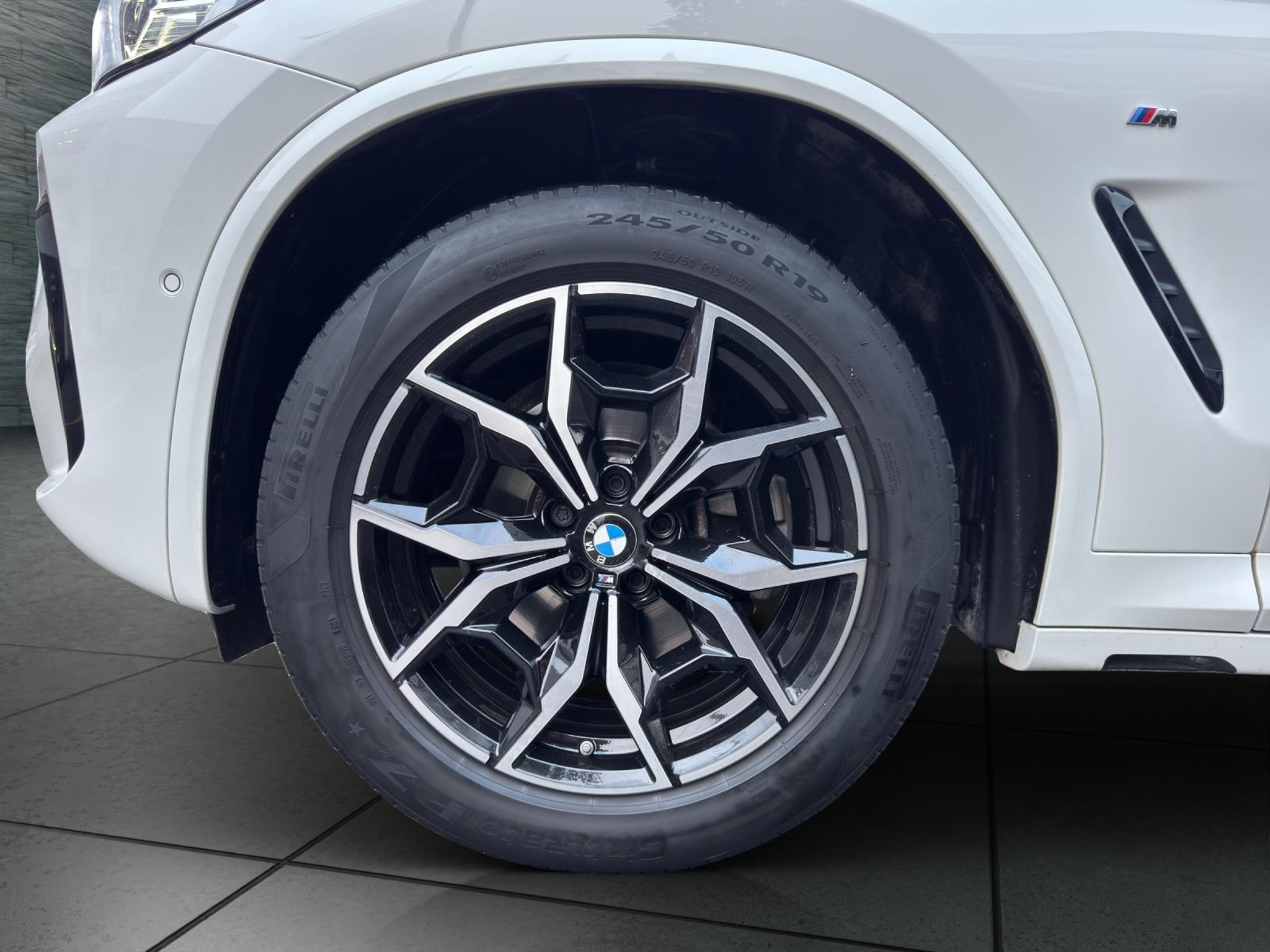 listing desktop thumbnail image 8