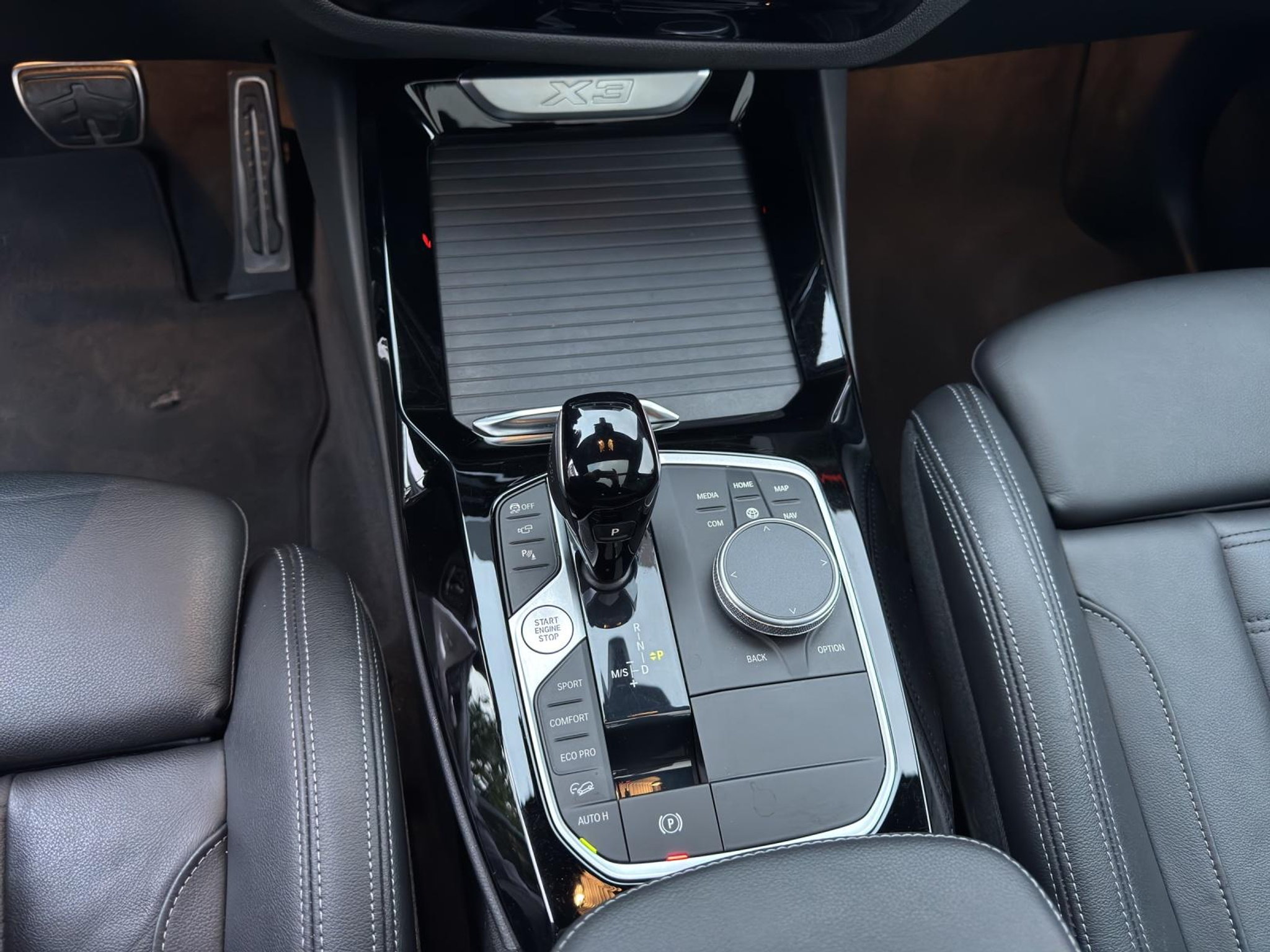 listing desktop thumbnail image 13