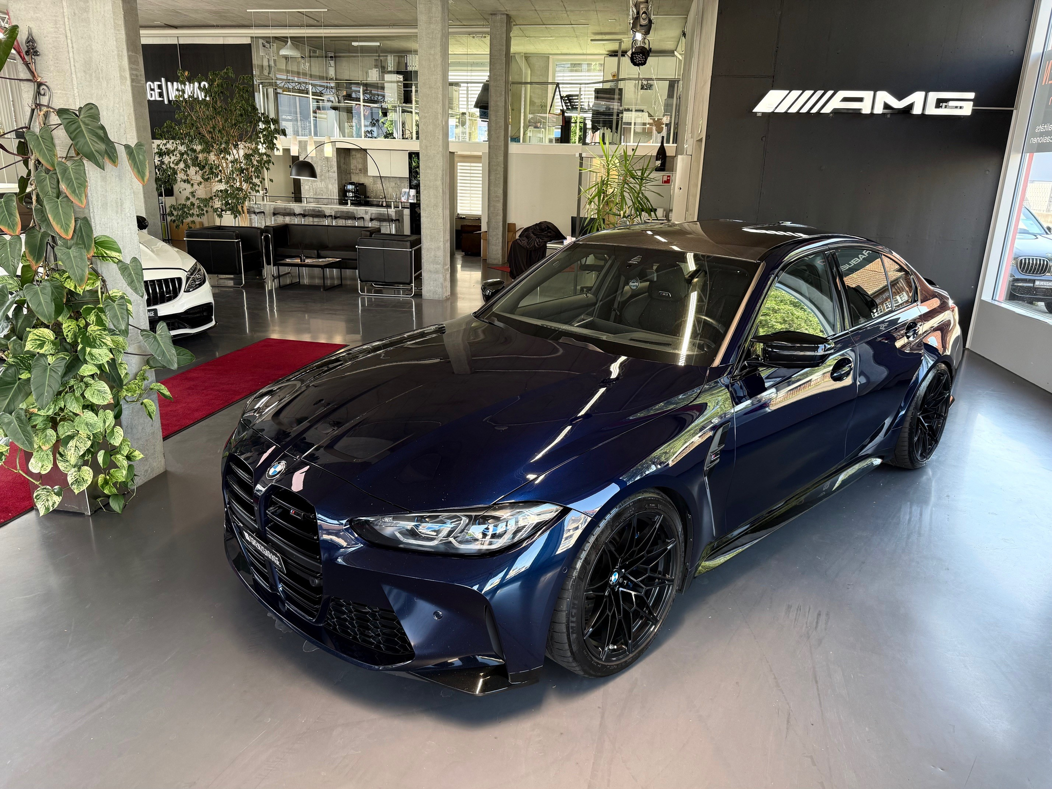 car-image-0