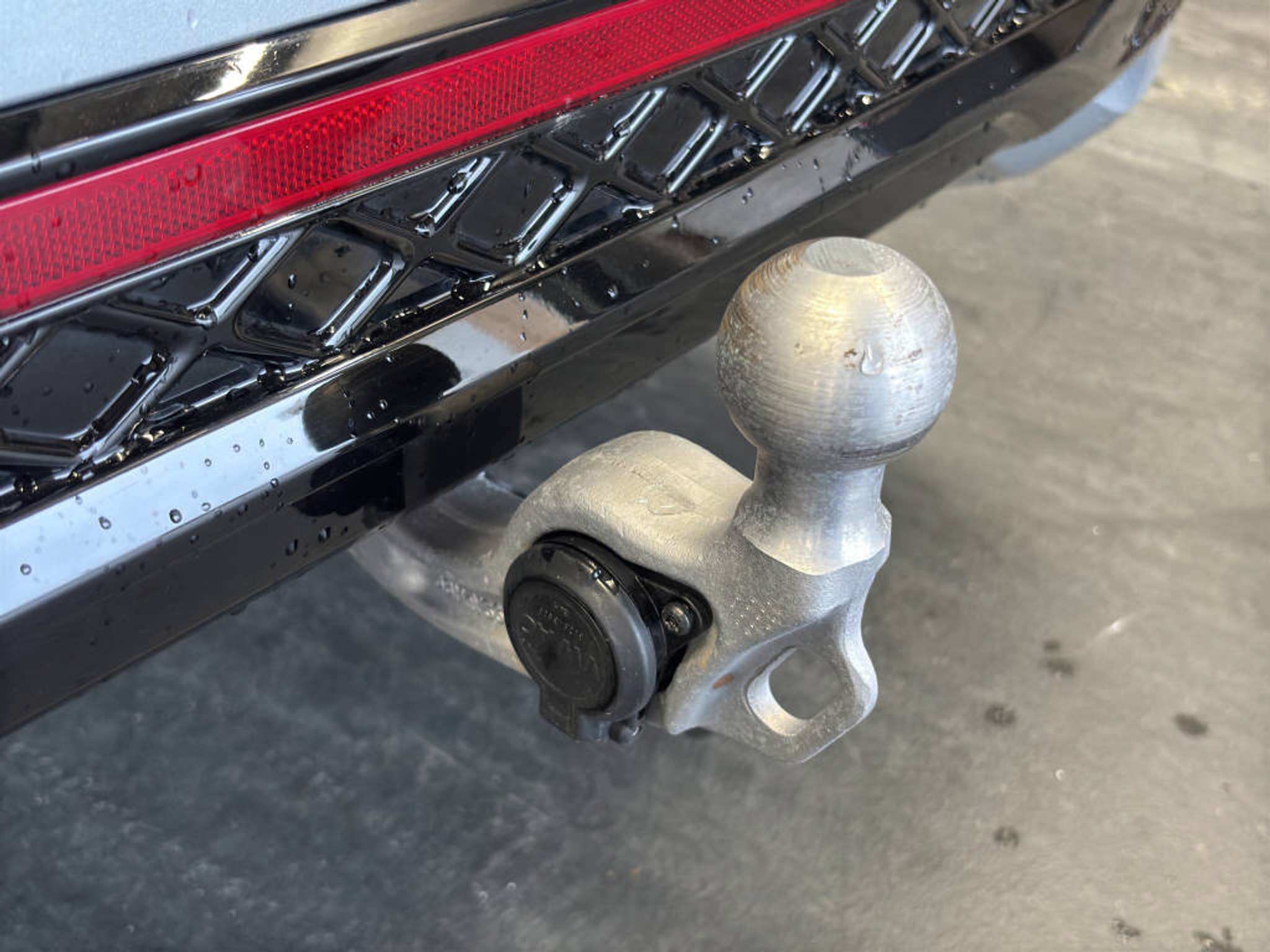 listing desktop thumbnail image 16