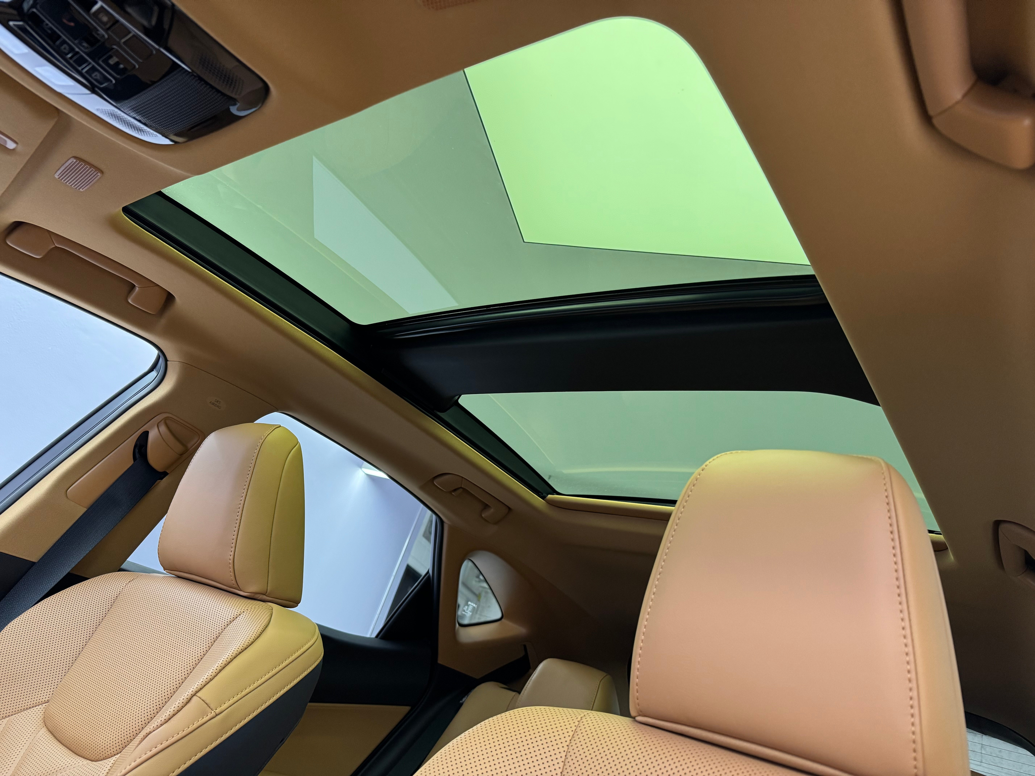 listing desktop thumbnail image 16