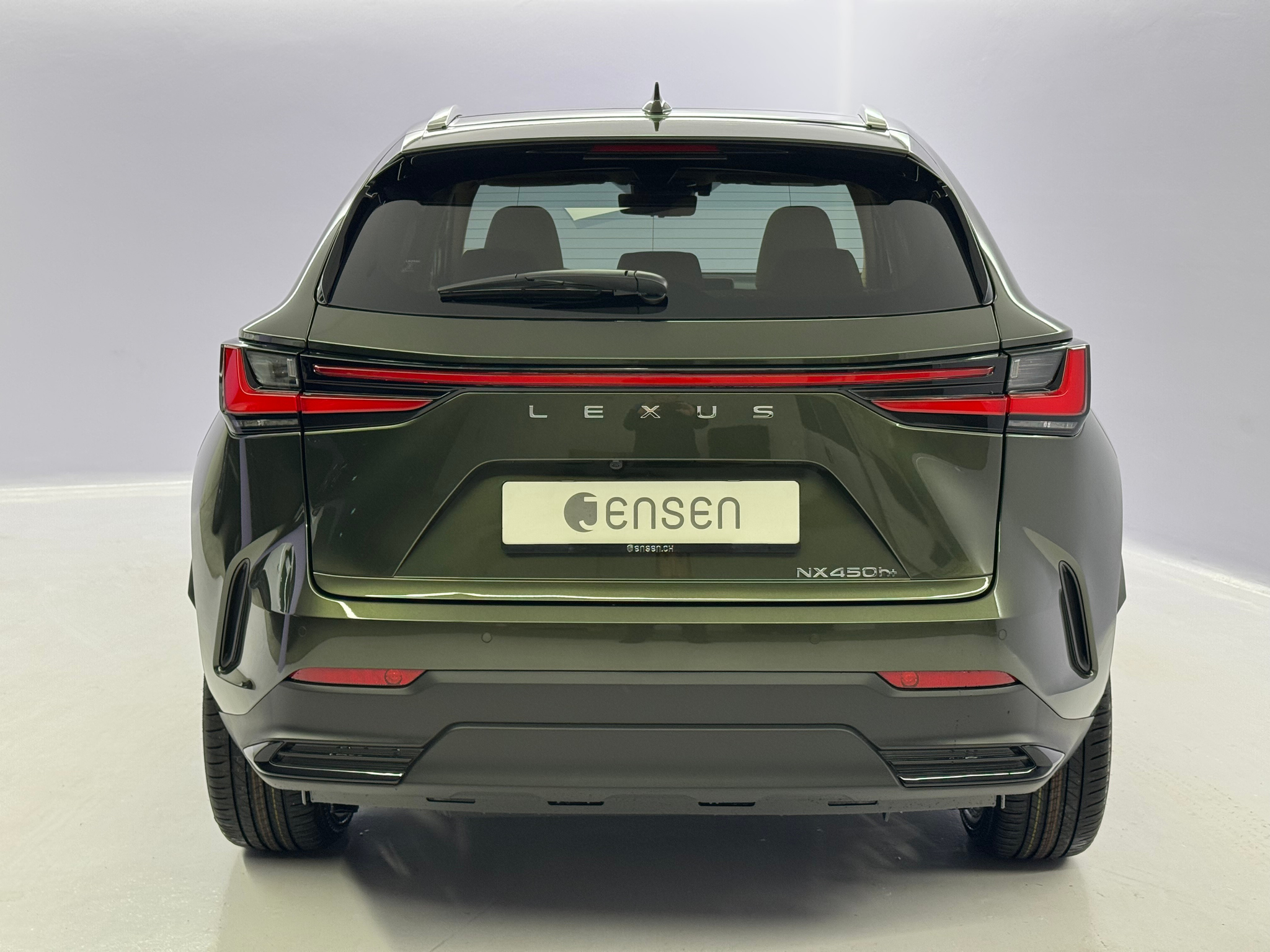 listing desktop thumbnail image 3