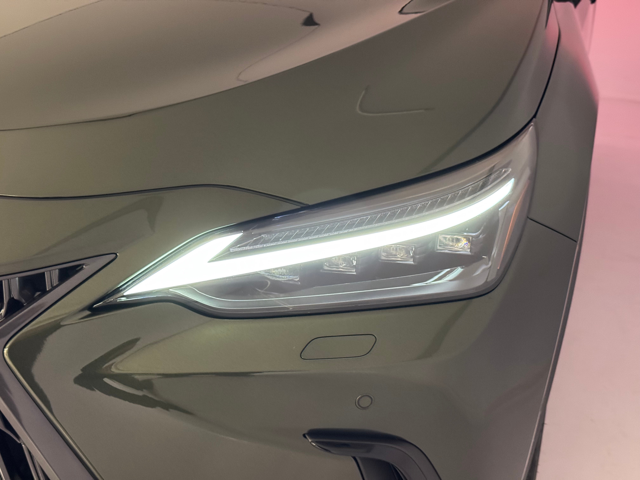 listing desktop thumbnail image 19