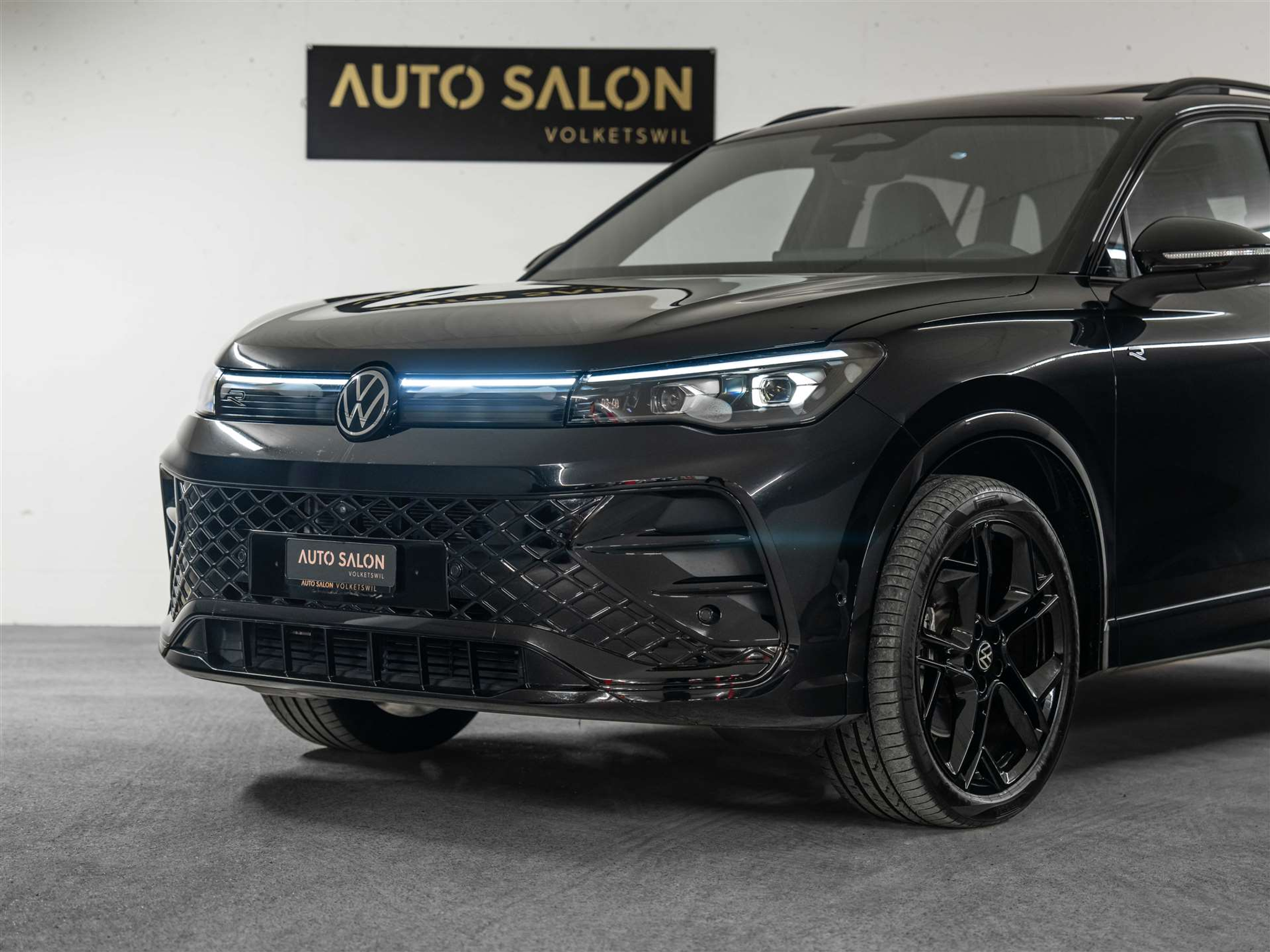 listing desktop thumbnail image 20