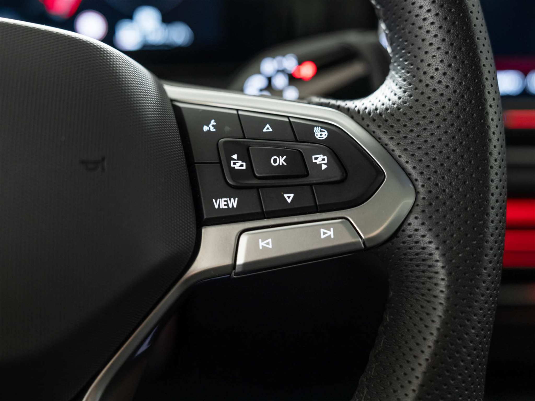 listing desktop thumbnail image 35