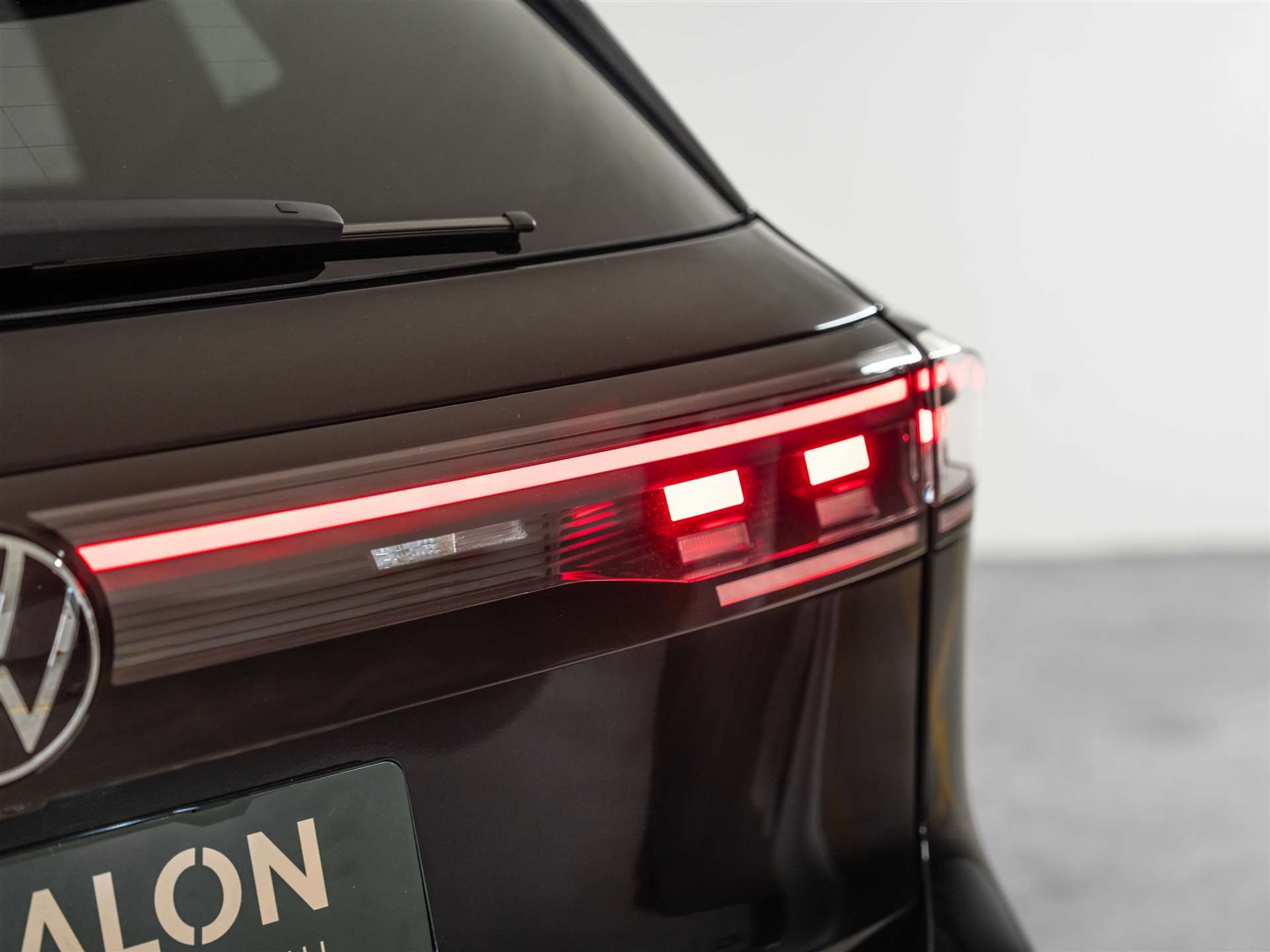 listing desktop thumbnail image 26