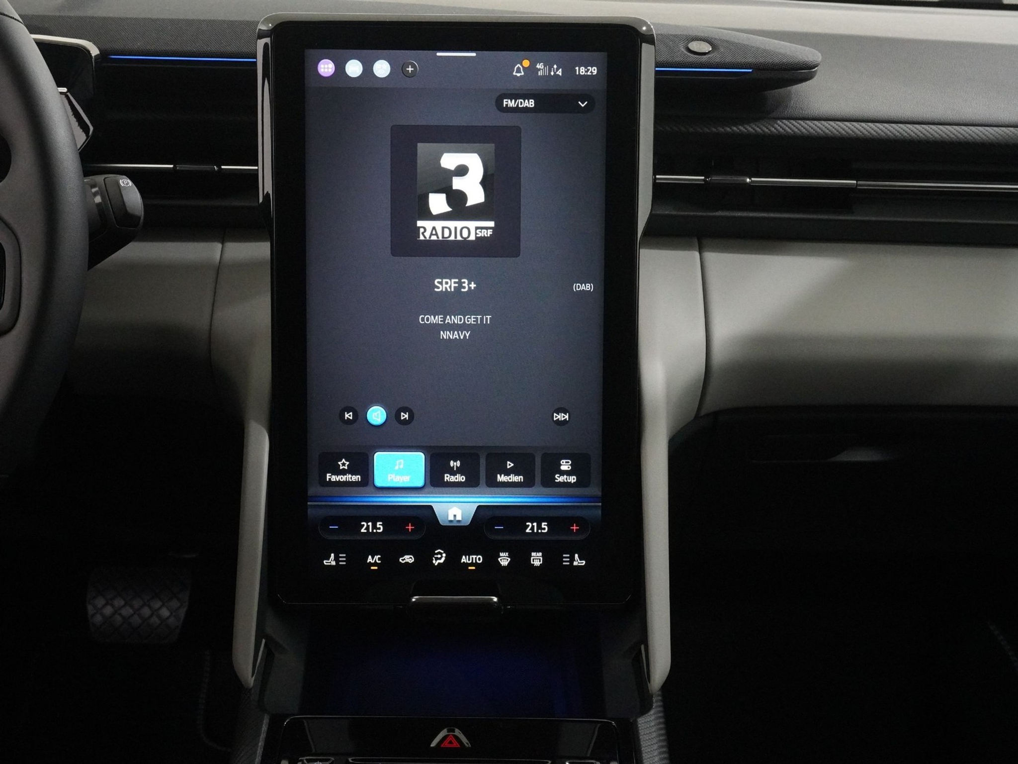 listing desktop thumbnail image 24