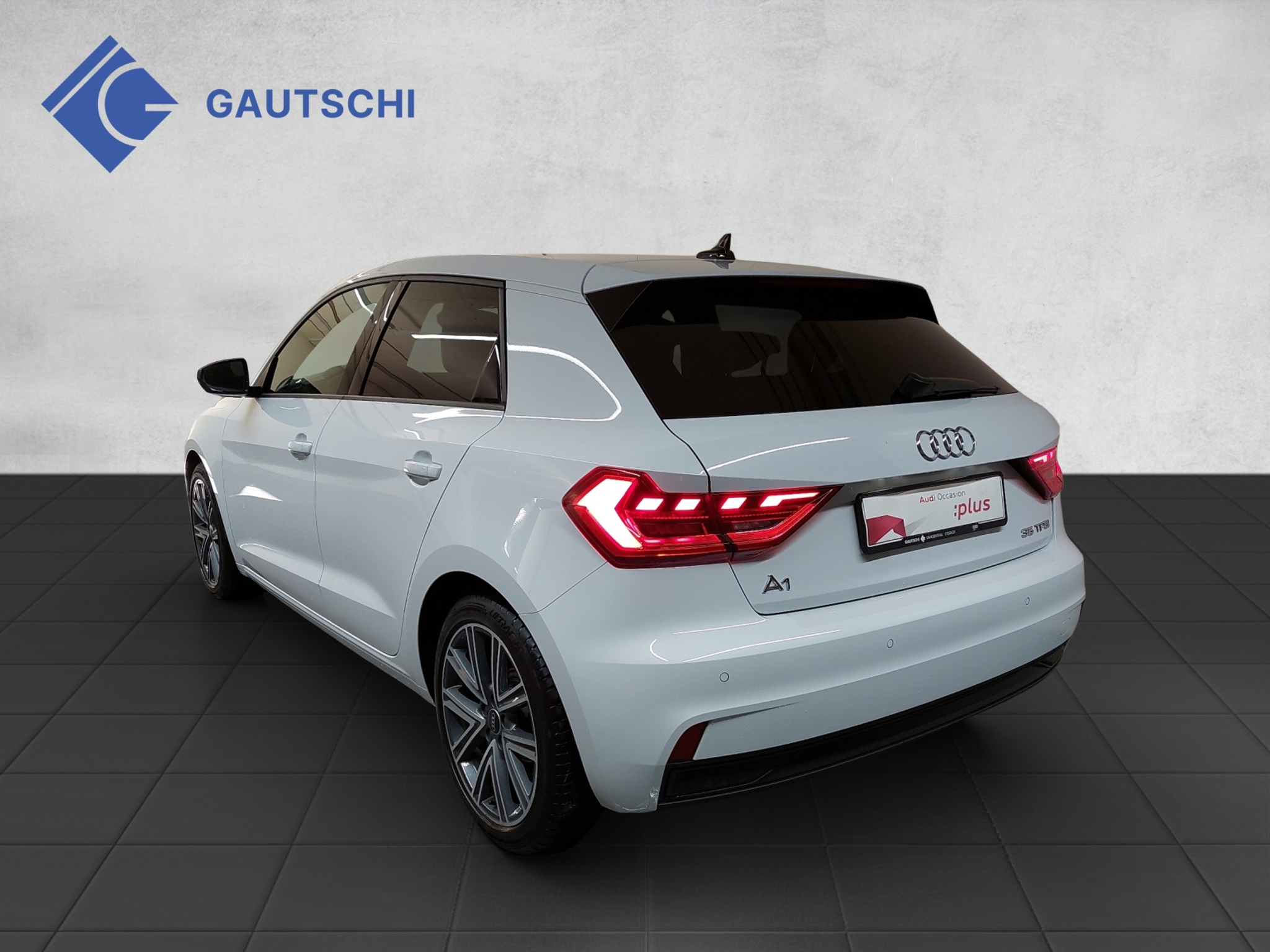 listing desktop thumbnail image 2