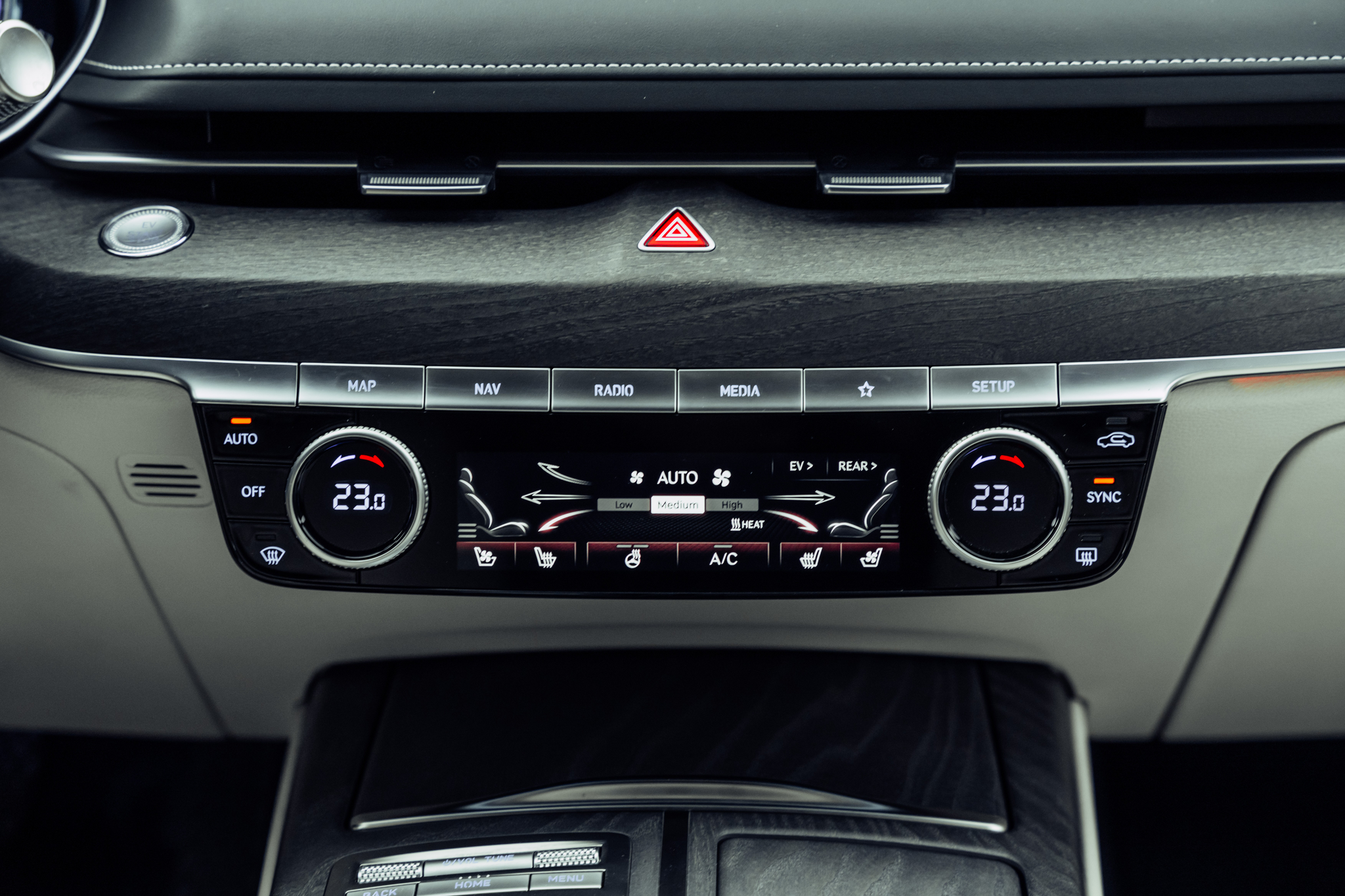 listing desktop thumbnail image 16